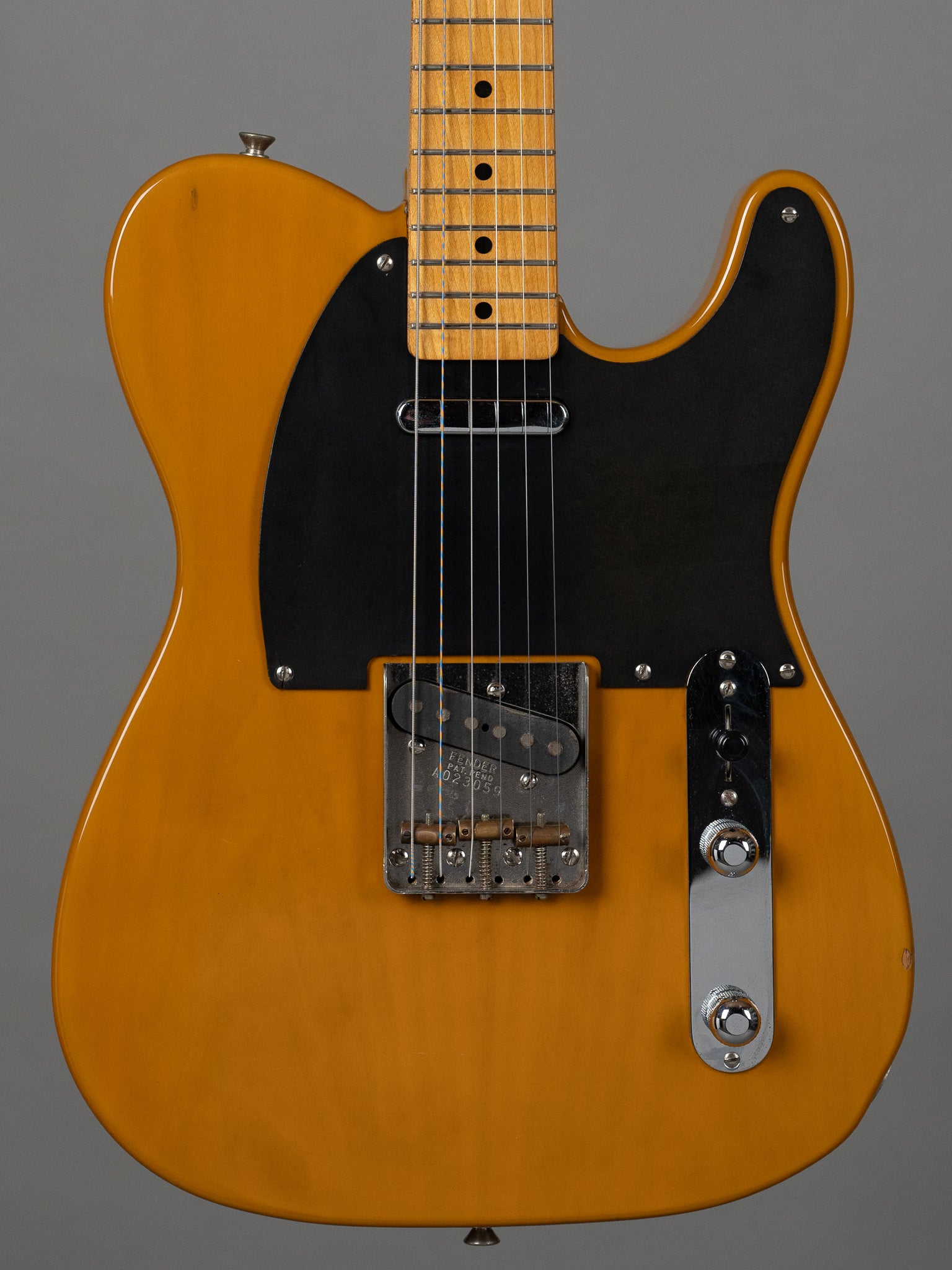 Fender　japan　Telecaster Fender Japan Hybrid II Telecaster with Maple FB in Modena Red