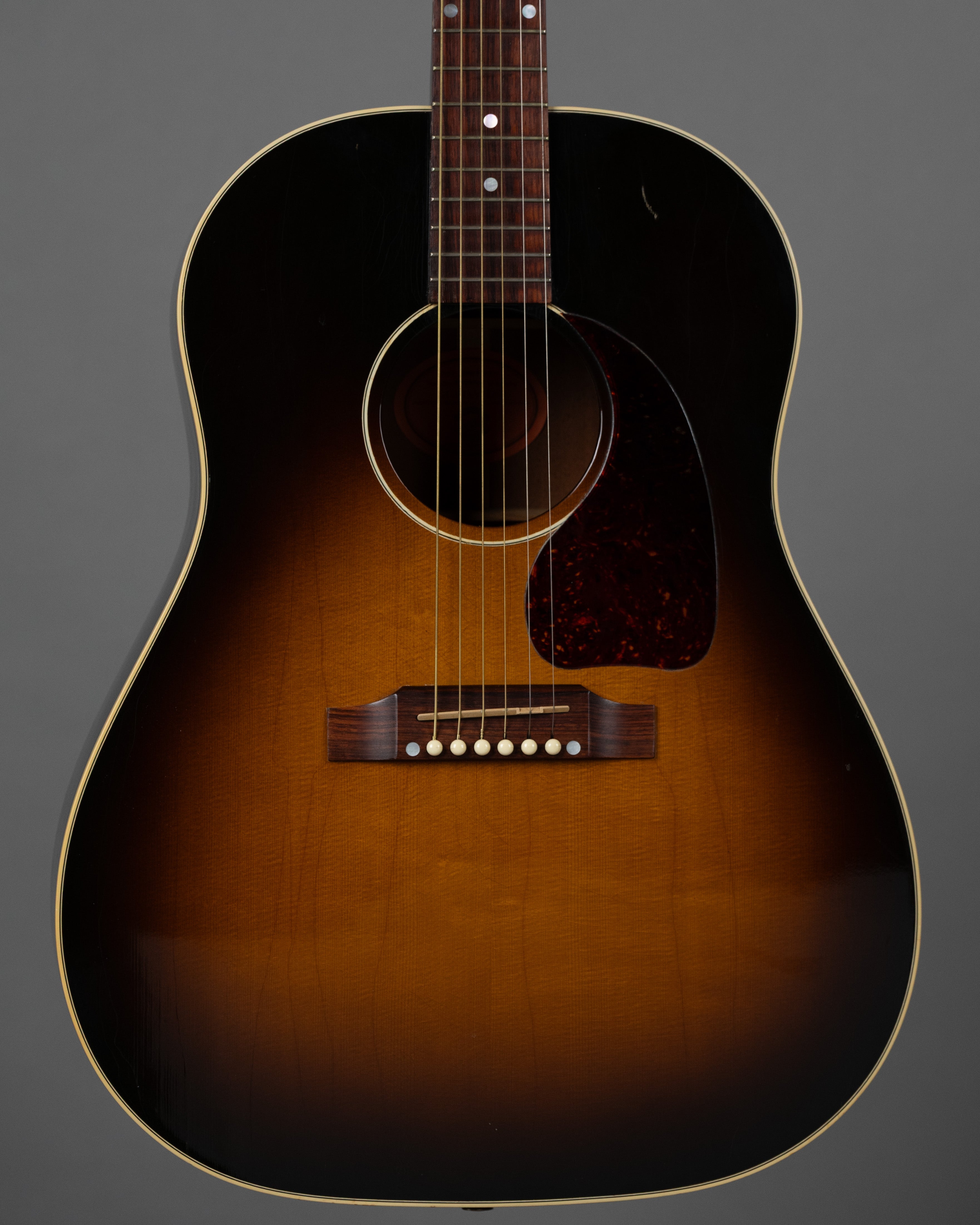 1999 Gibson 'Early J-45' Acoustic (USA, Sunburst, OHSC)
