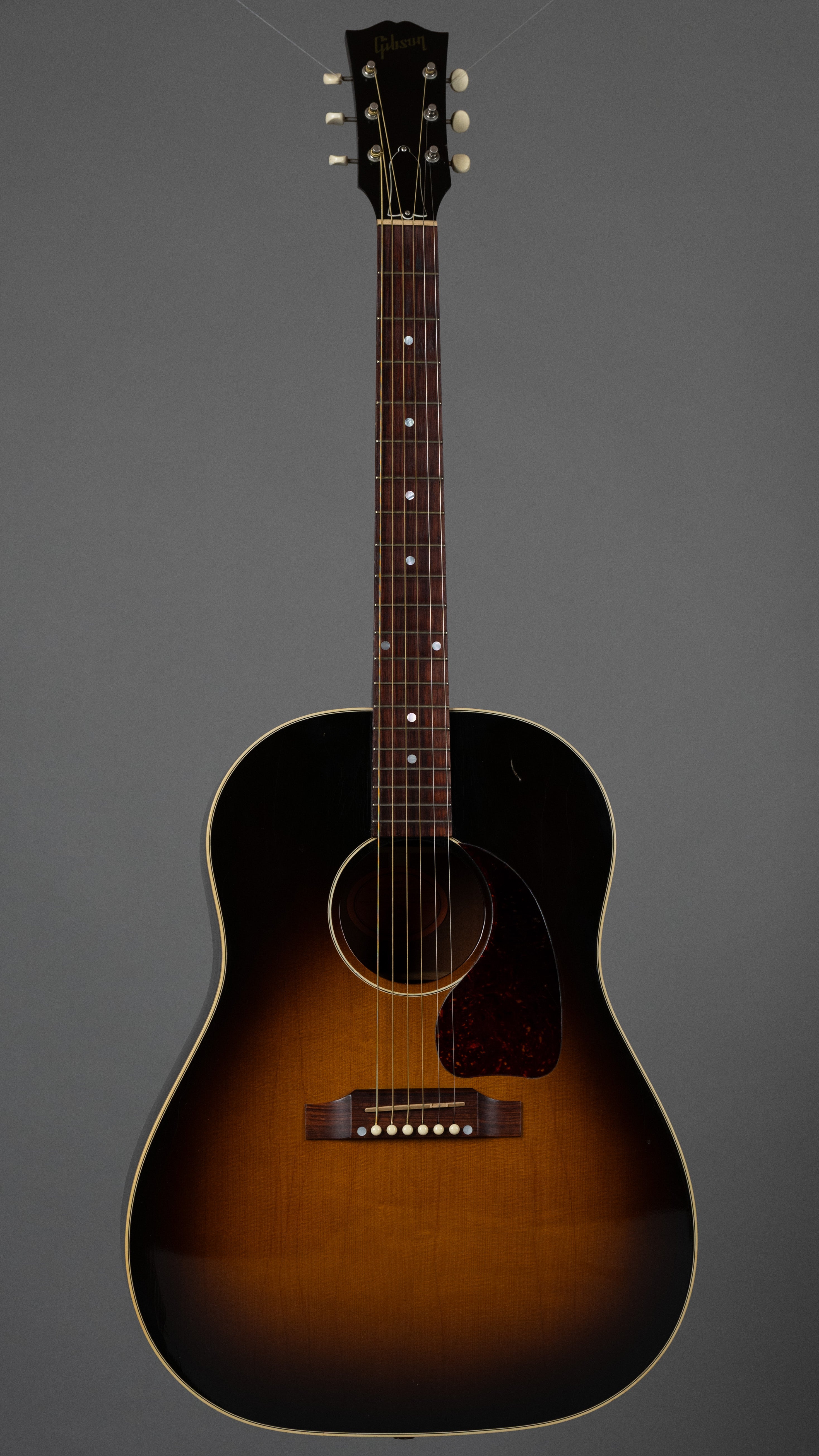 1999 Gibson 'Early J-45' Acoustic (USA, Sunburst, OHSC)