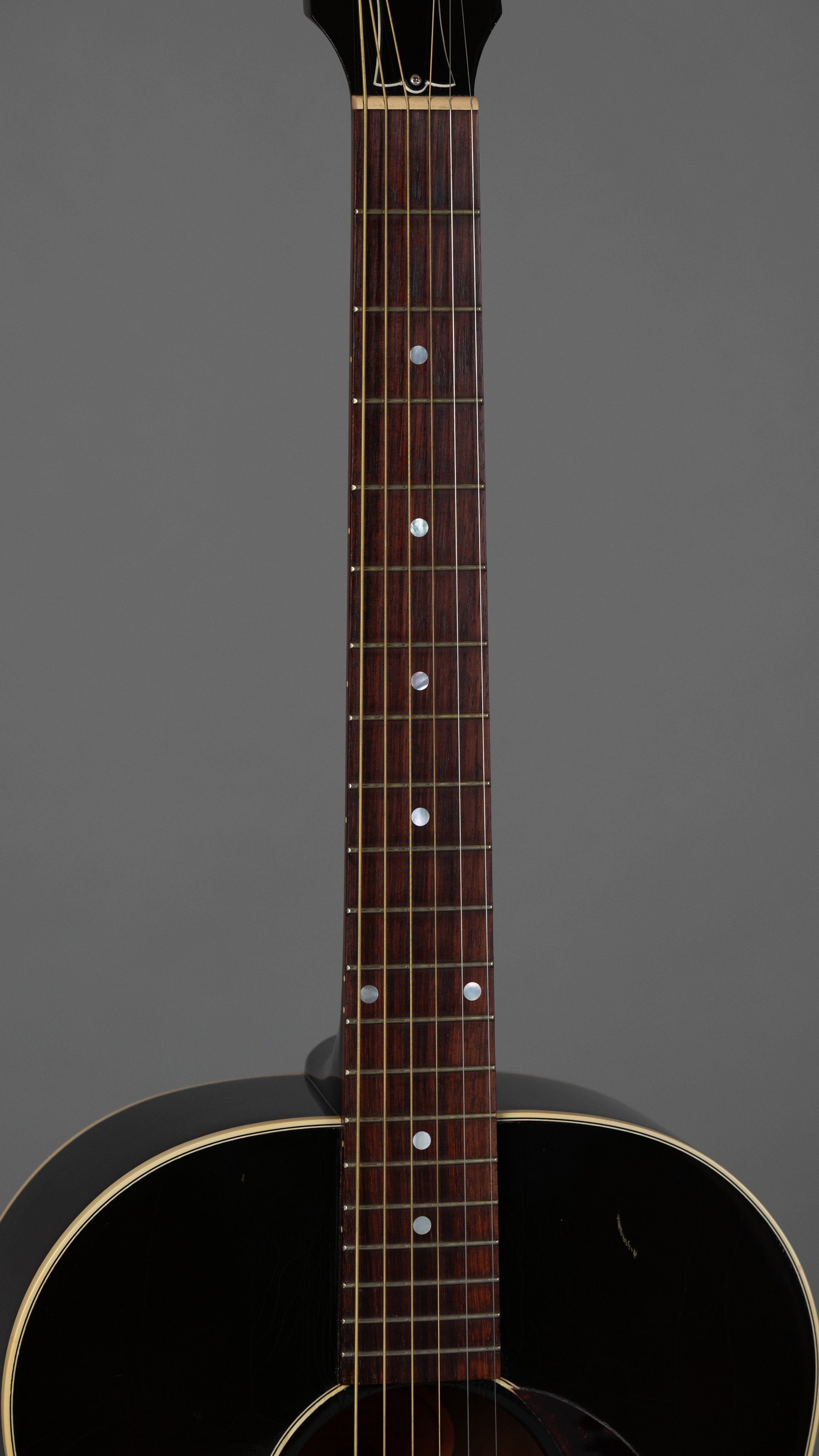 1999 Gibson 'Early J-45' Acoustic (USA, Sunburst, OHSC)