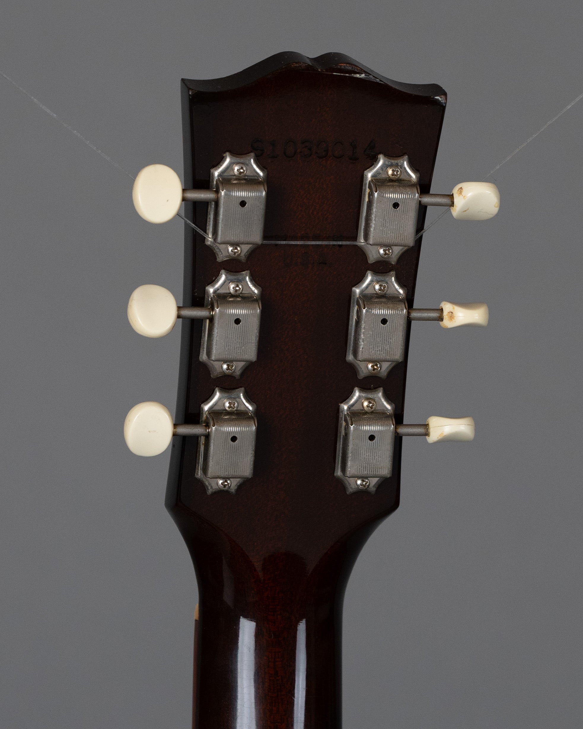 1999 Gibson 'Early J-45' Acoustic (USA, Sunburst, OHSC)