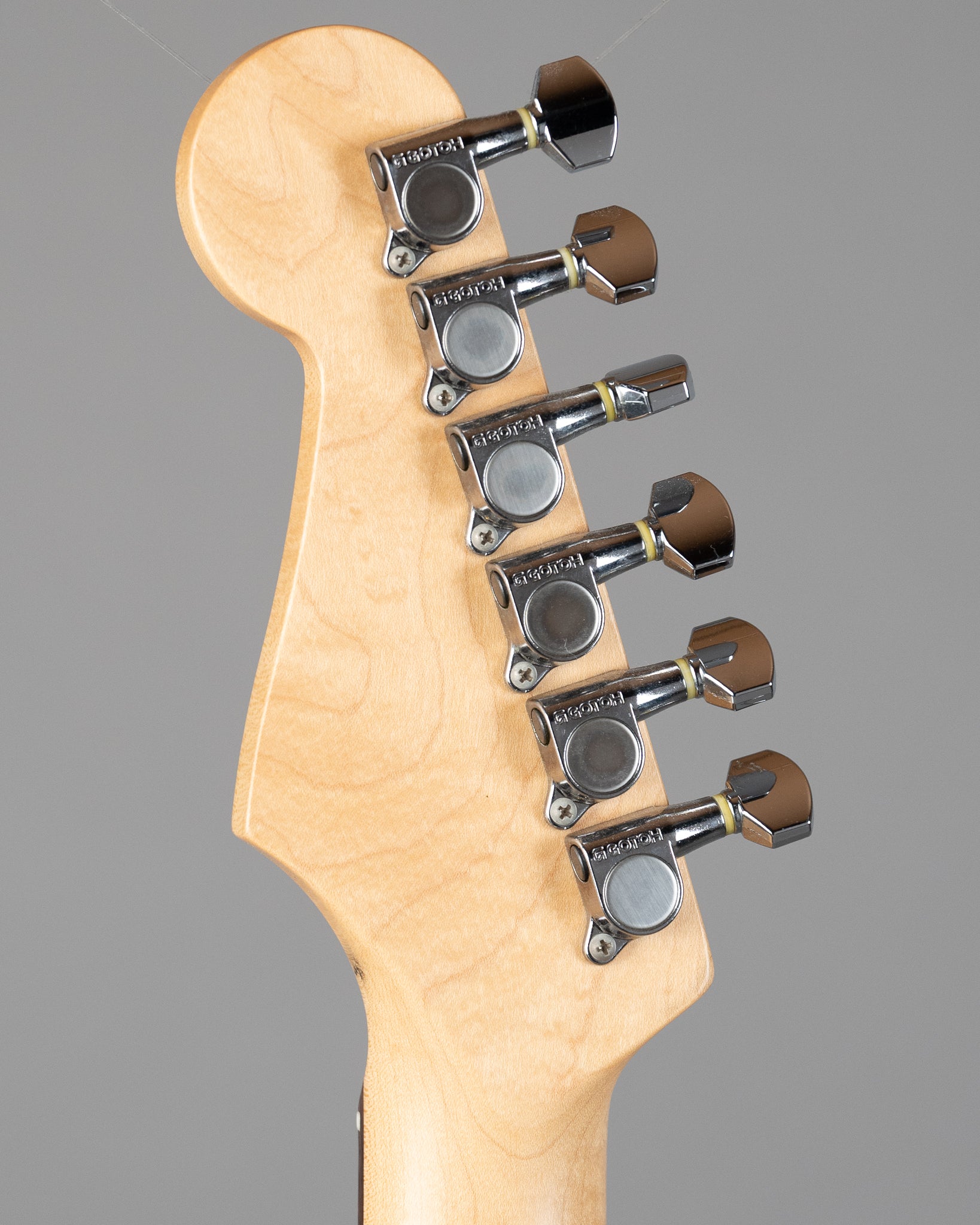 c2000s Fender Standard Stratocaster (Japan, Sunburst)