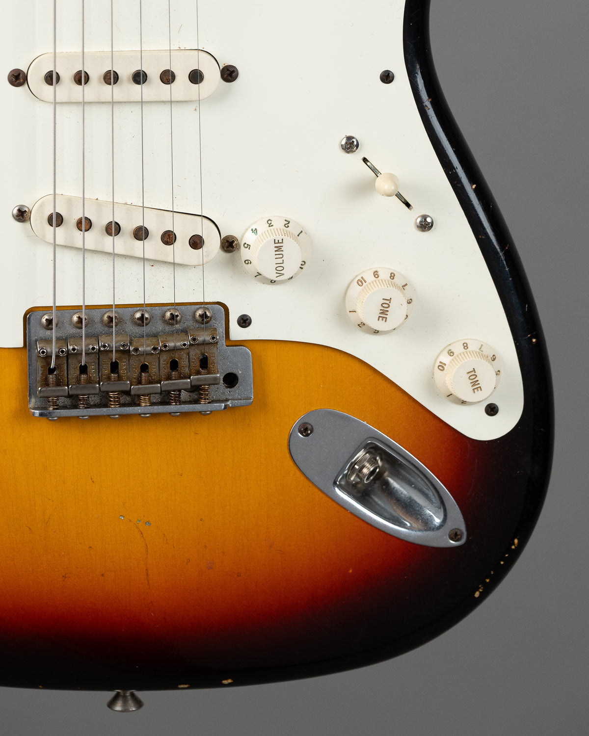 2010 Fender Custom Shop '58 Relic Stratocaster (USA, Sunburst, G & G HC)