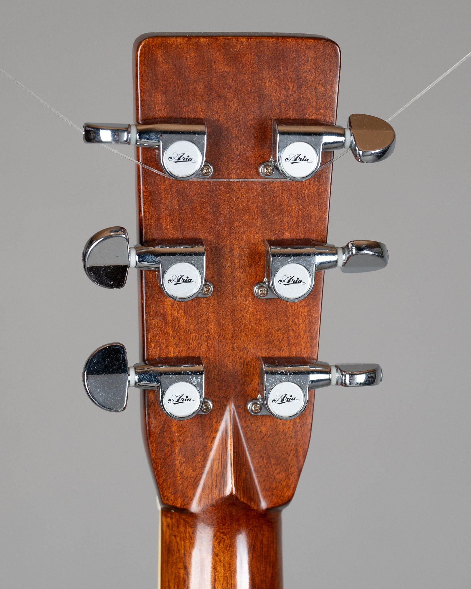 c1980s  Aria Dreadnought D-40 (Japan)