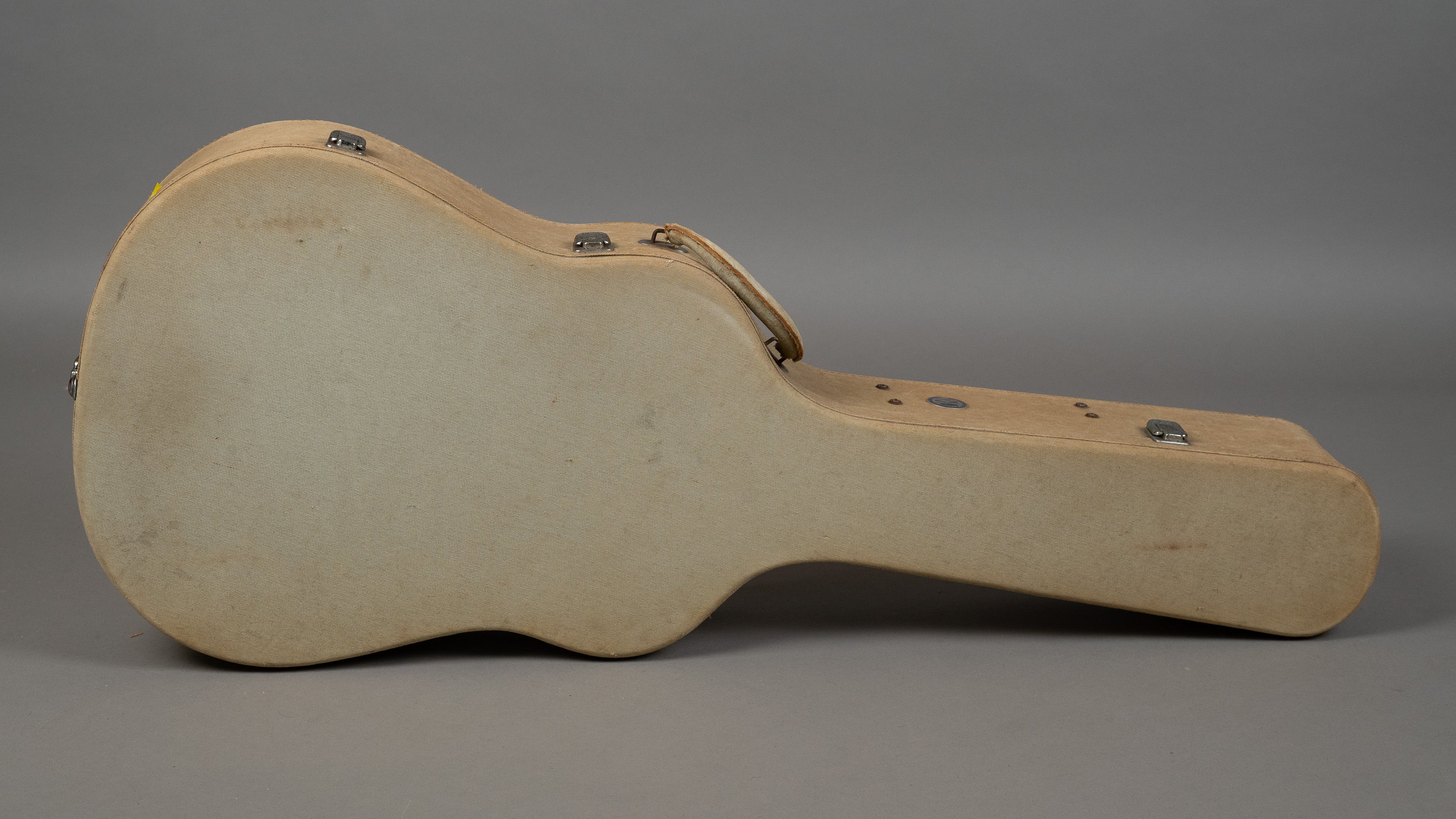 c1973 Guild D-40 (USA, HSC)