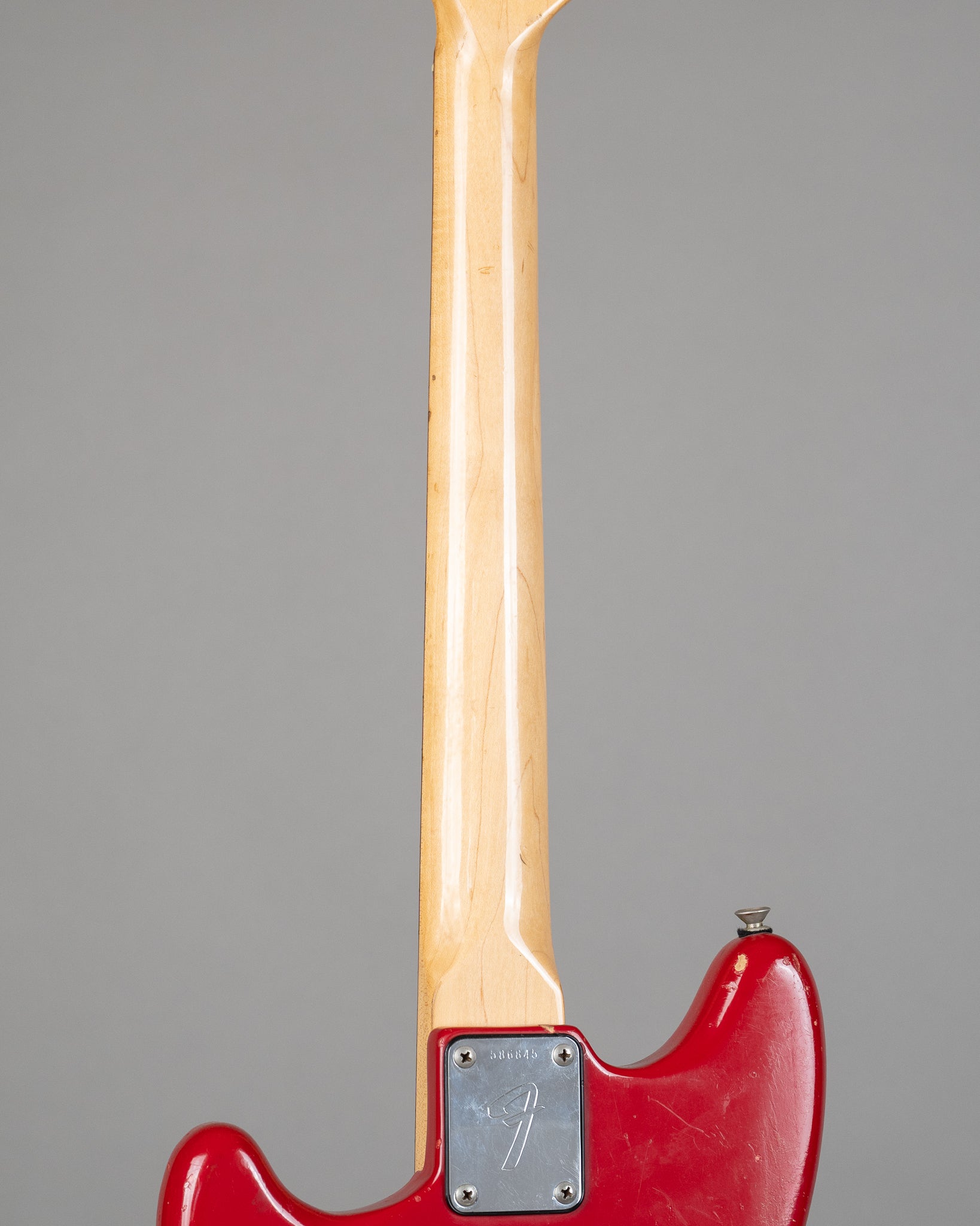 1974  Fender Musicmaster (USA, Dakota Red, HSC )