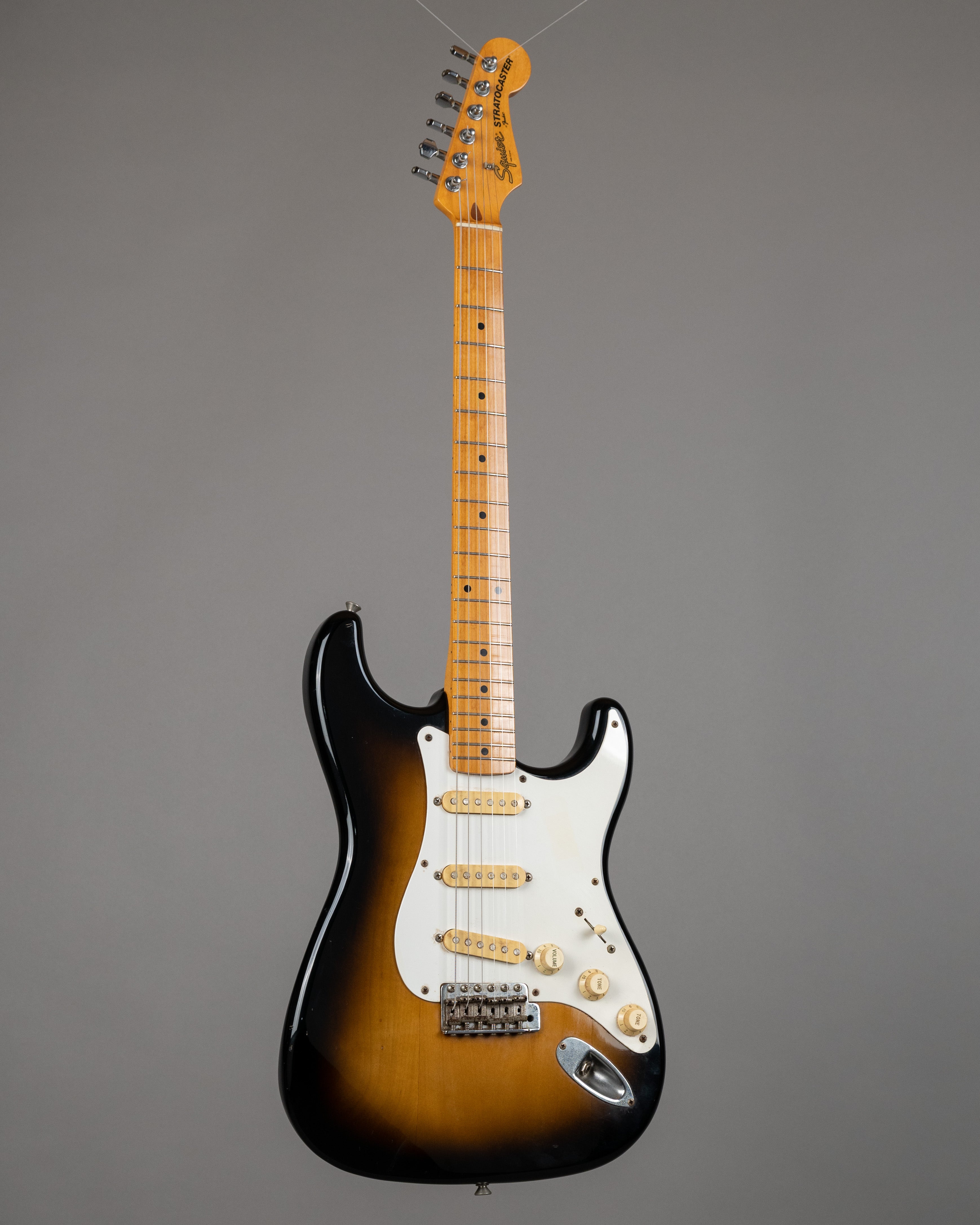 c1987 Squier Stratocaster (Japan, 2 Tone Sunburst, Gig Bag)