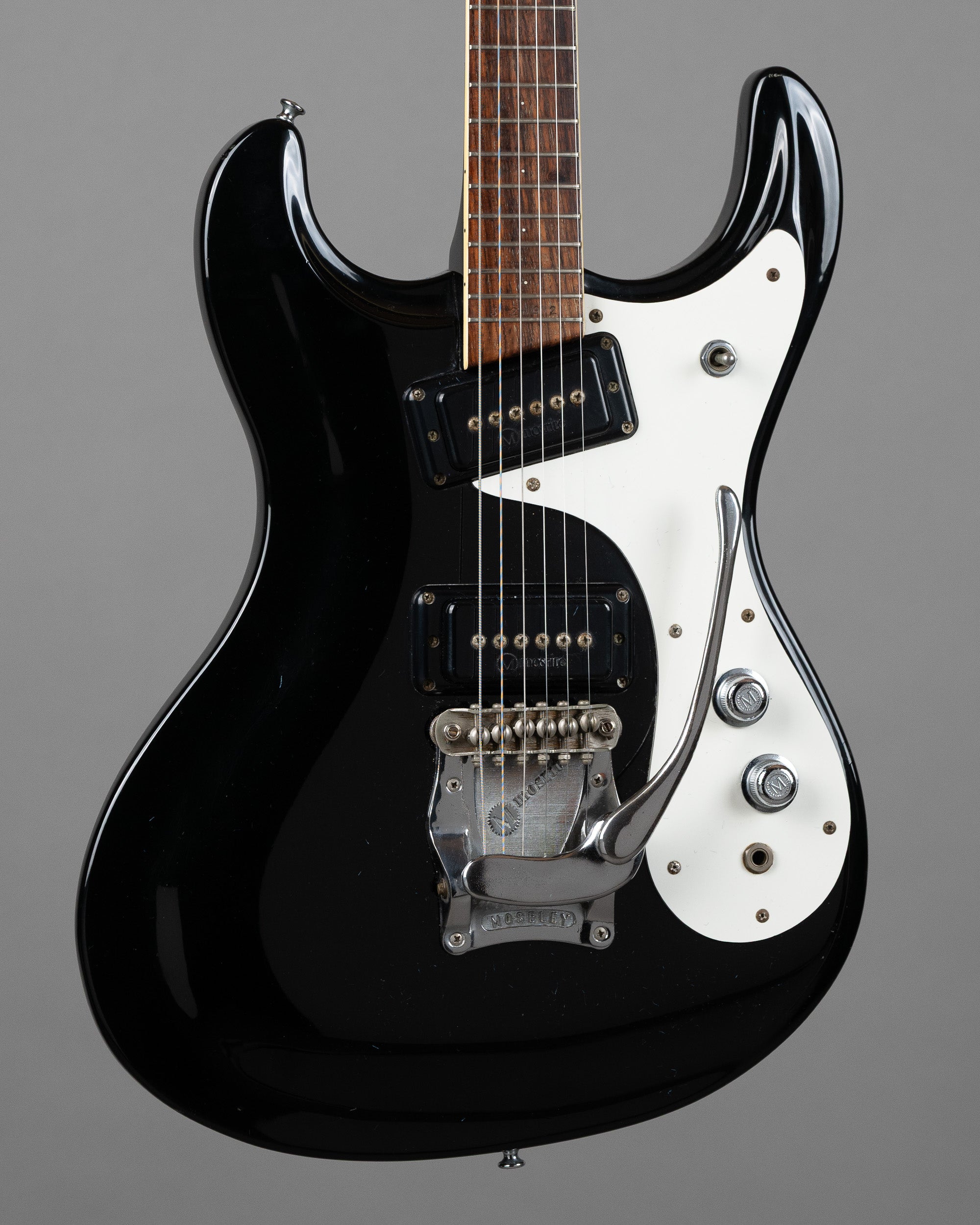 c1990s Mosrite Ventures (Japan, Black, OHSC)