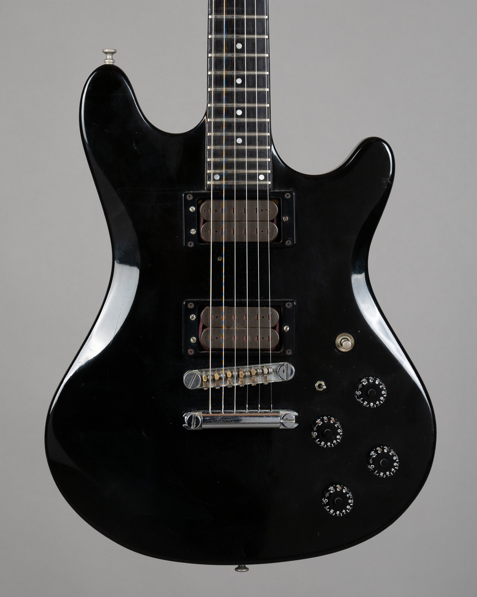 c1981 Guild S-250 (USA, Black)