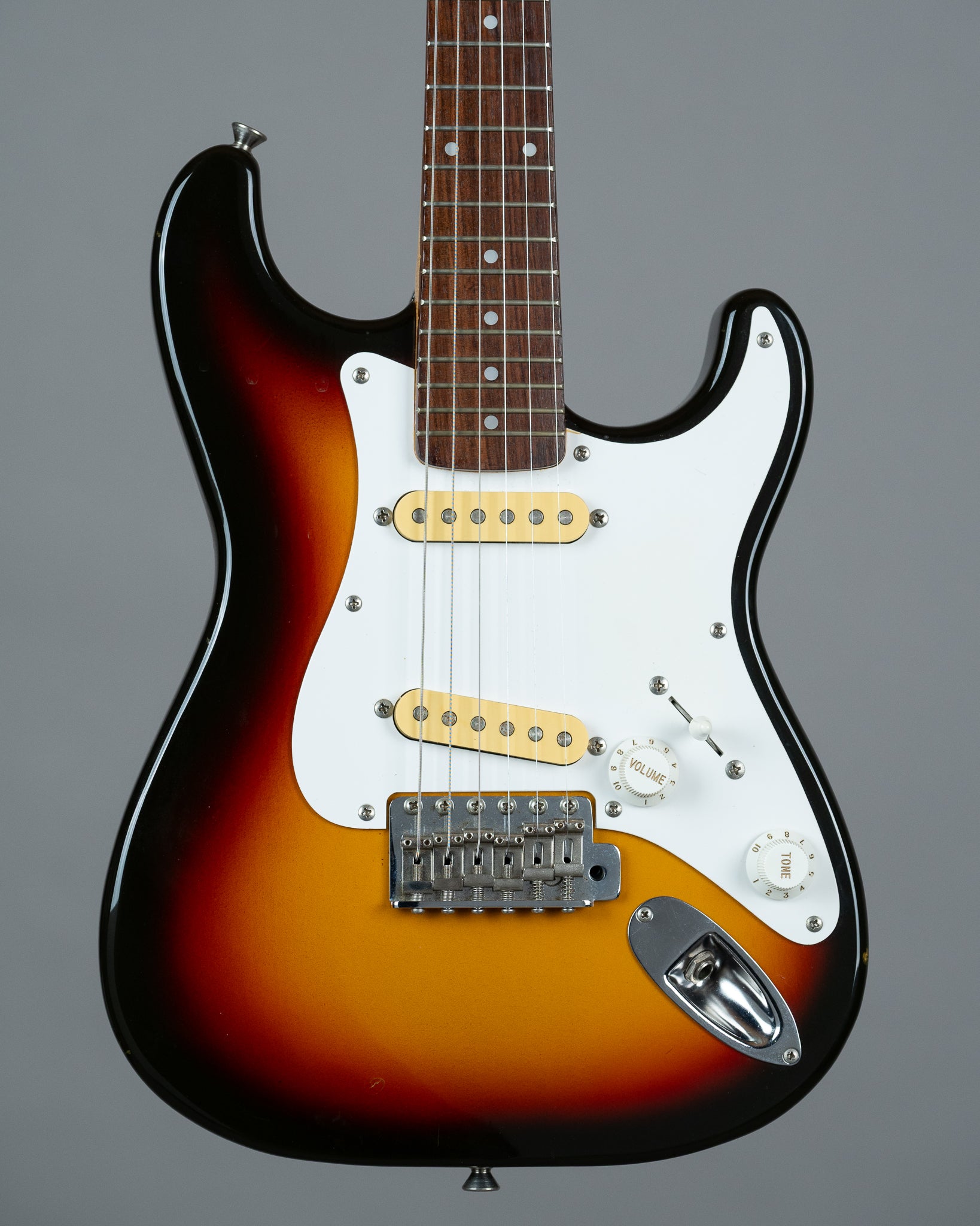 c1991 Fender Japan Mini Stratocaster (Japan, Sunburst)