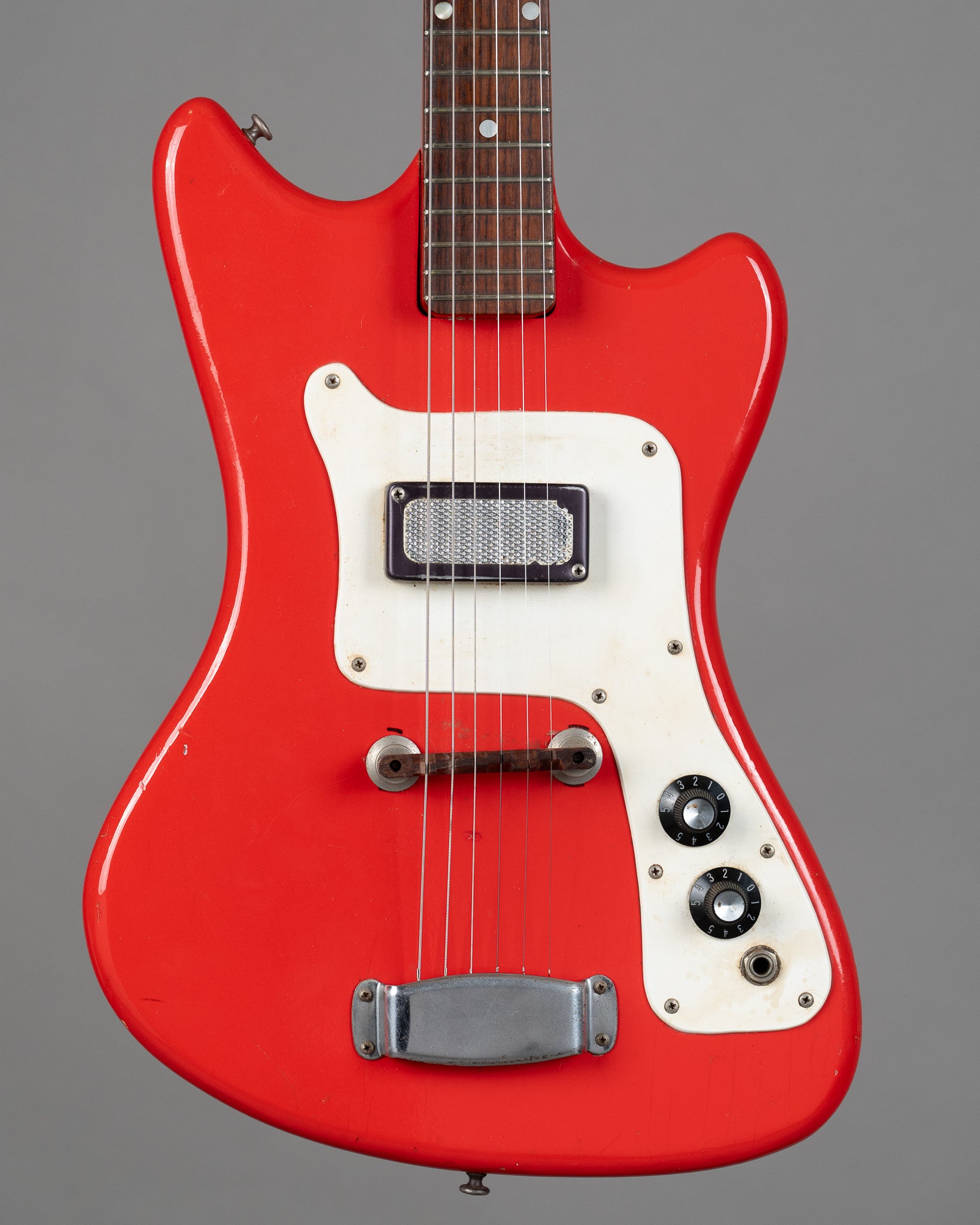 c1960s Supro Colt 'Kelly Jane' (USA, Red)