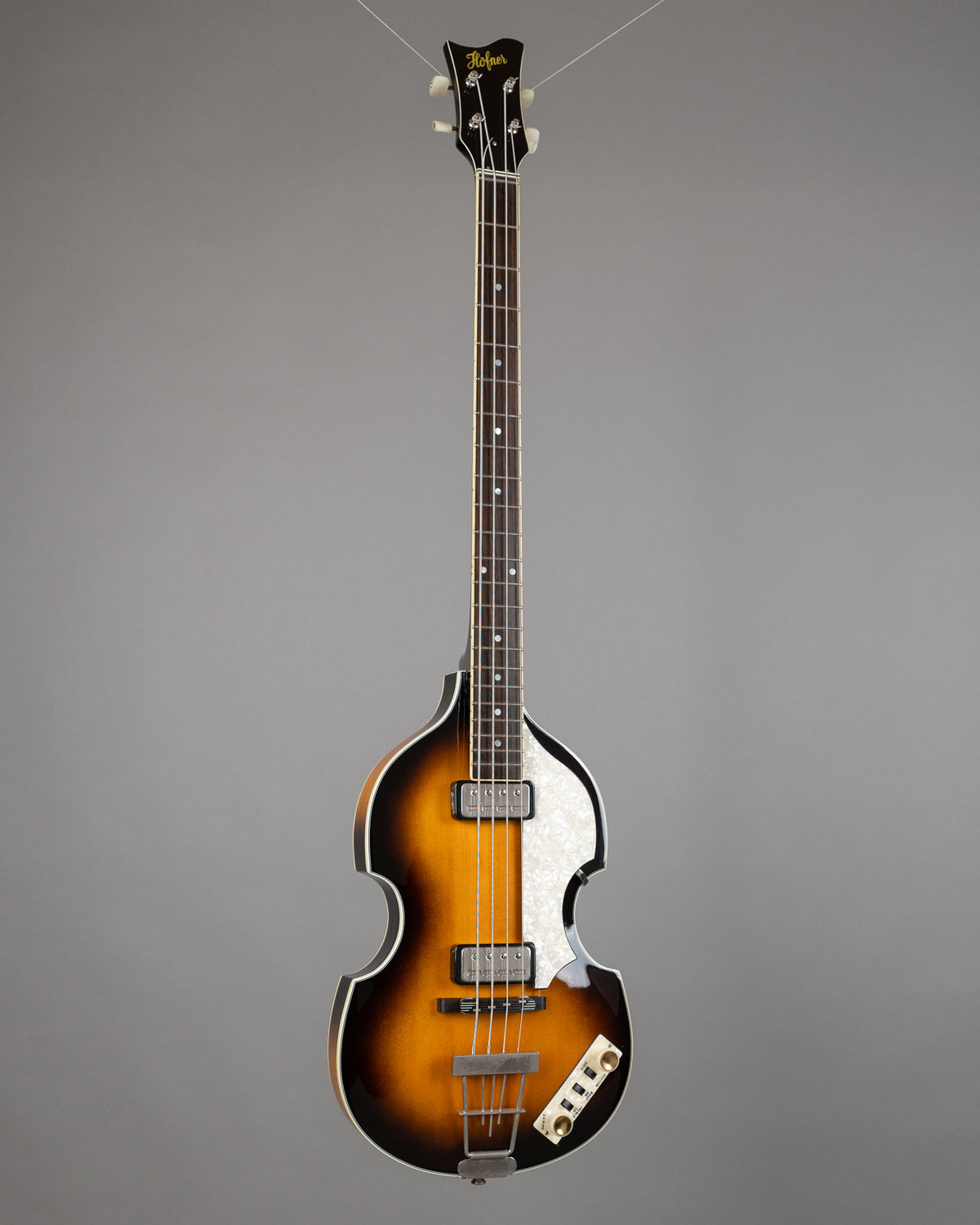 c2020s Hofner Contemporary HCT-500/1 Violin Bass (China, Sunburst, OHSC)