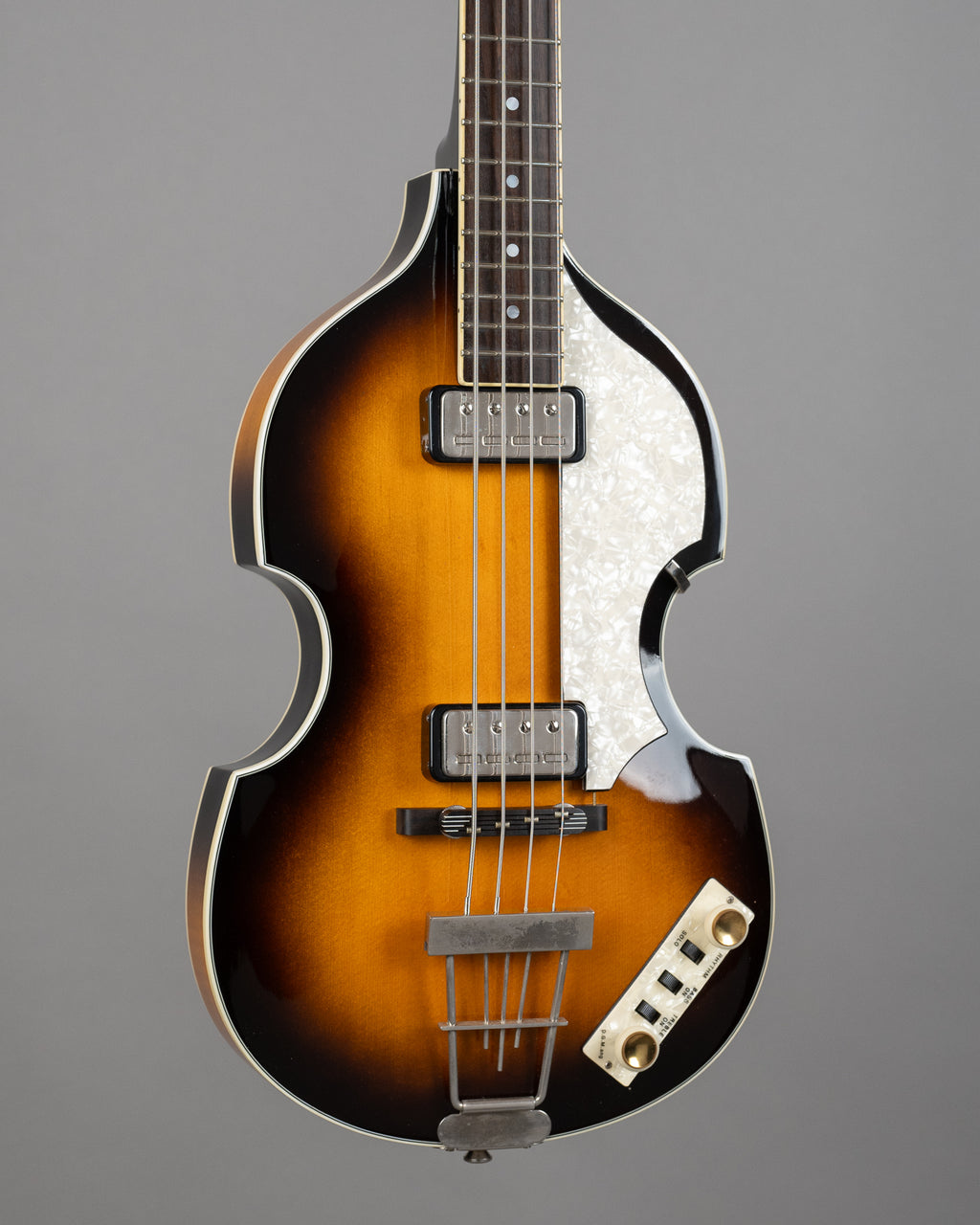 c2020s Hofner Contemporary HCT-500/1 Violin Bass (China, Sunburst, OHSC)
