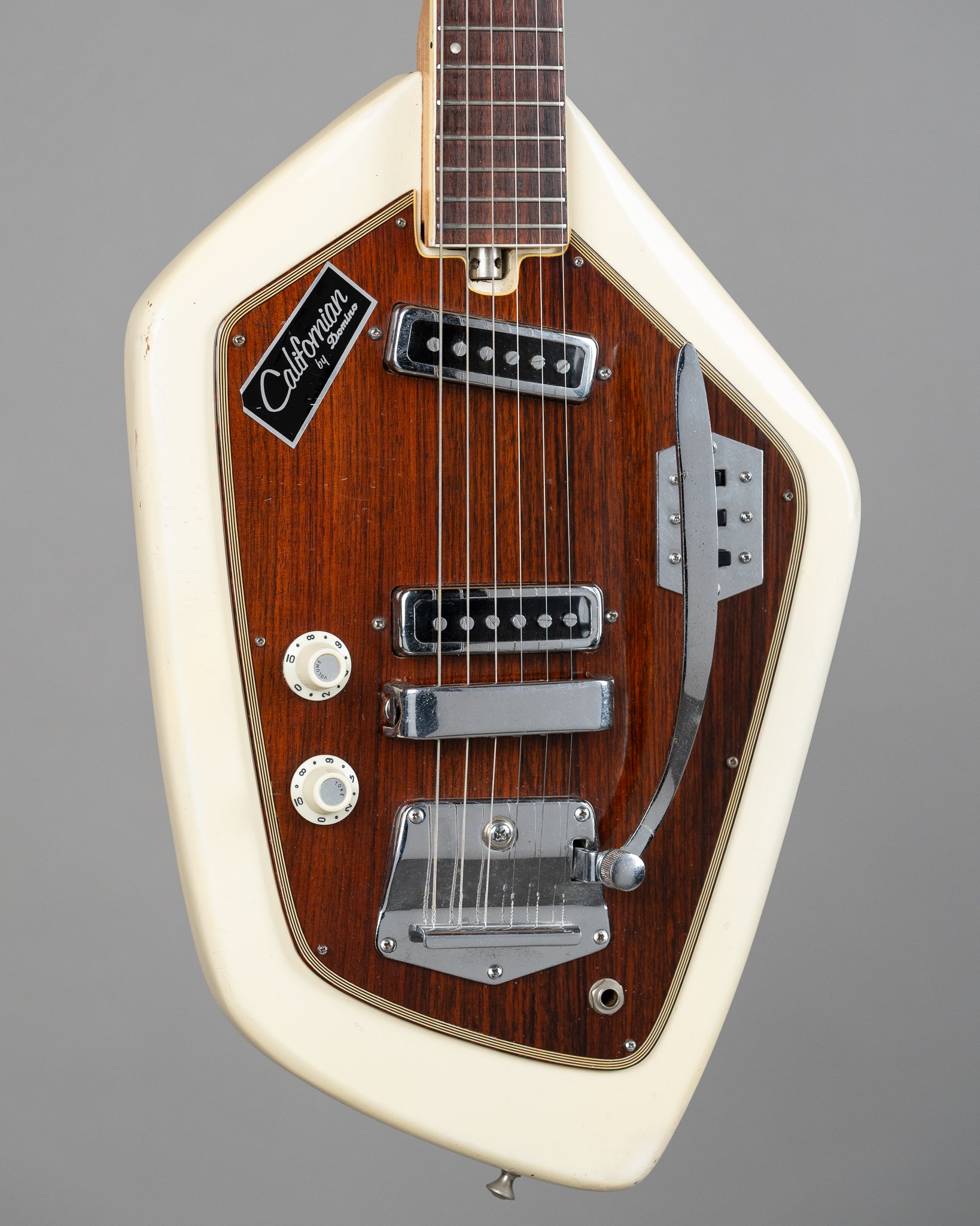 c1967 Domino Californian (Japan, White)