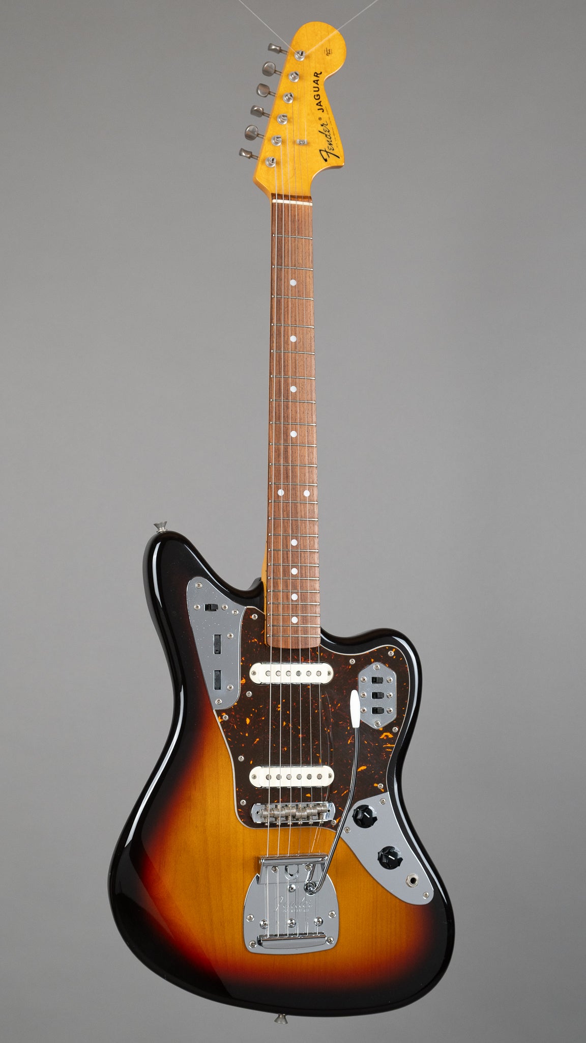 2006 Fender Jaguar JG-66 (Japan, Sunburst)