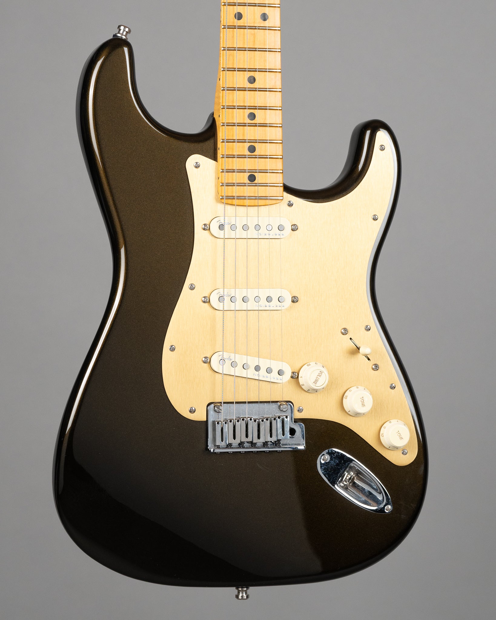 2022 Fender American Ultra Stratocaster (USA, Texas Tea, OHSC)