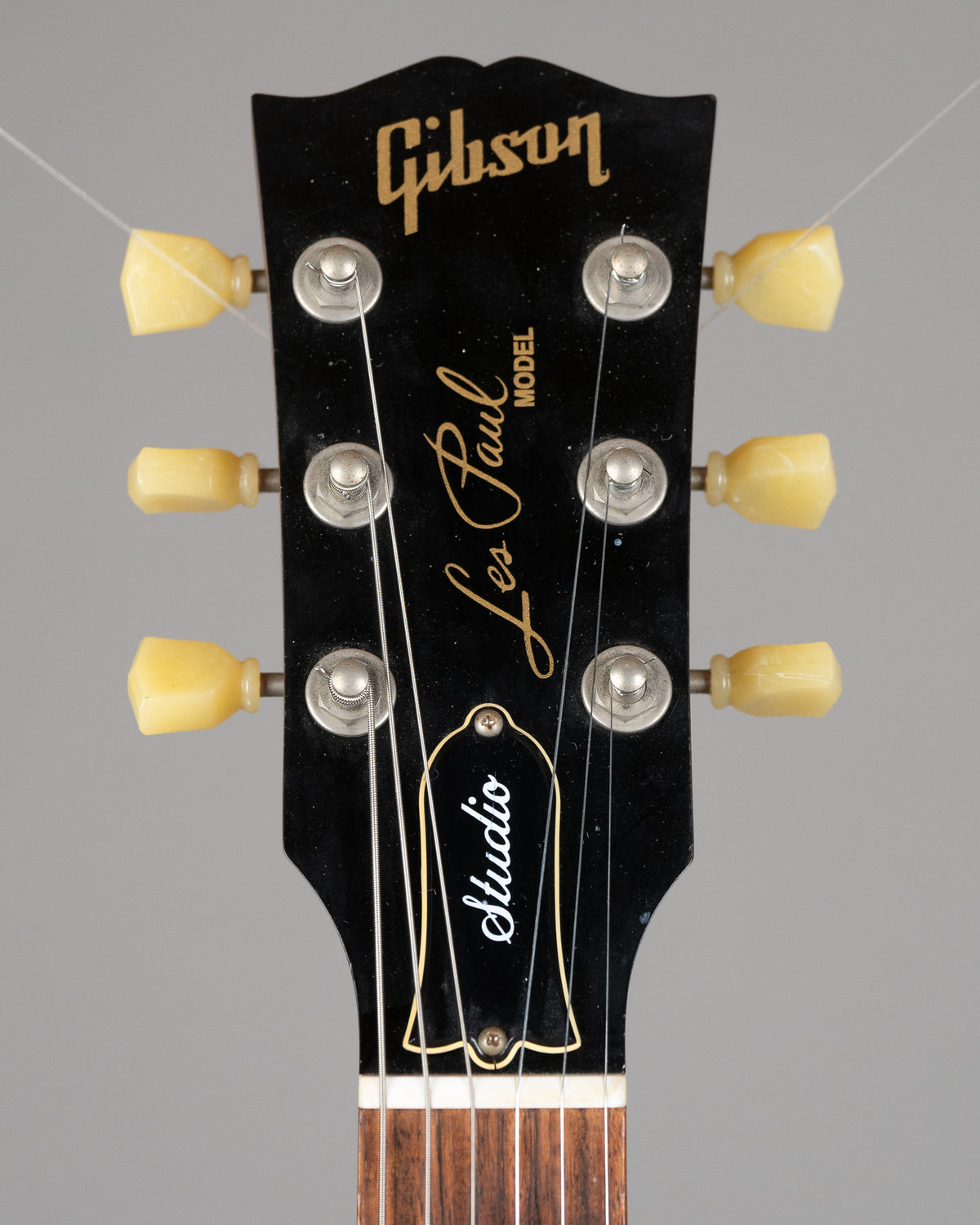 2011 Gibson Les Paul Studio (USA, Satin Cherry Stain, OGB)