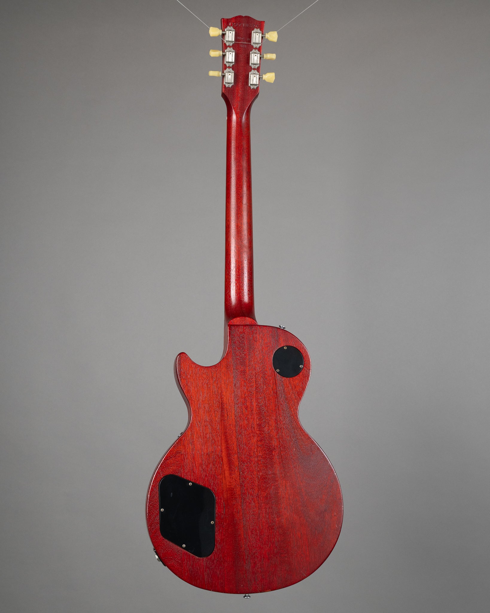 2011 Gibson Les Paul Studio (USA, Satin Cherry Stain, OGB)