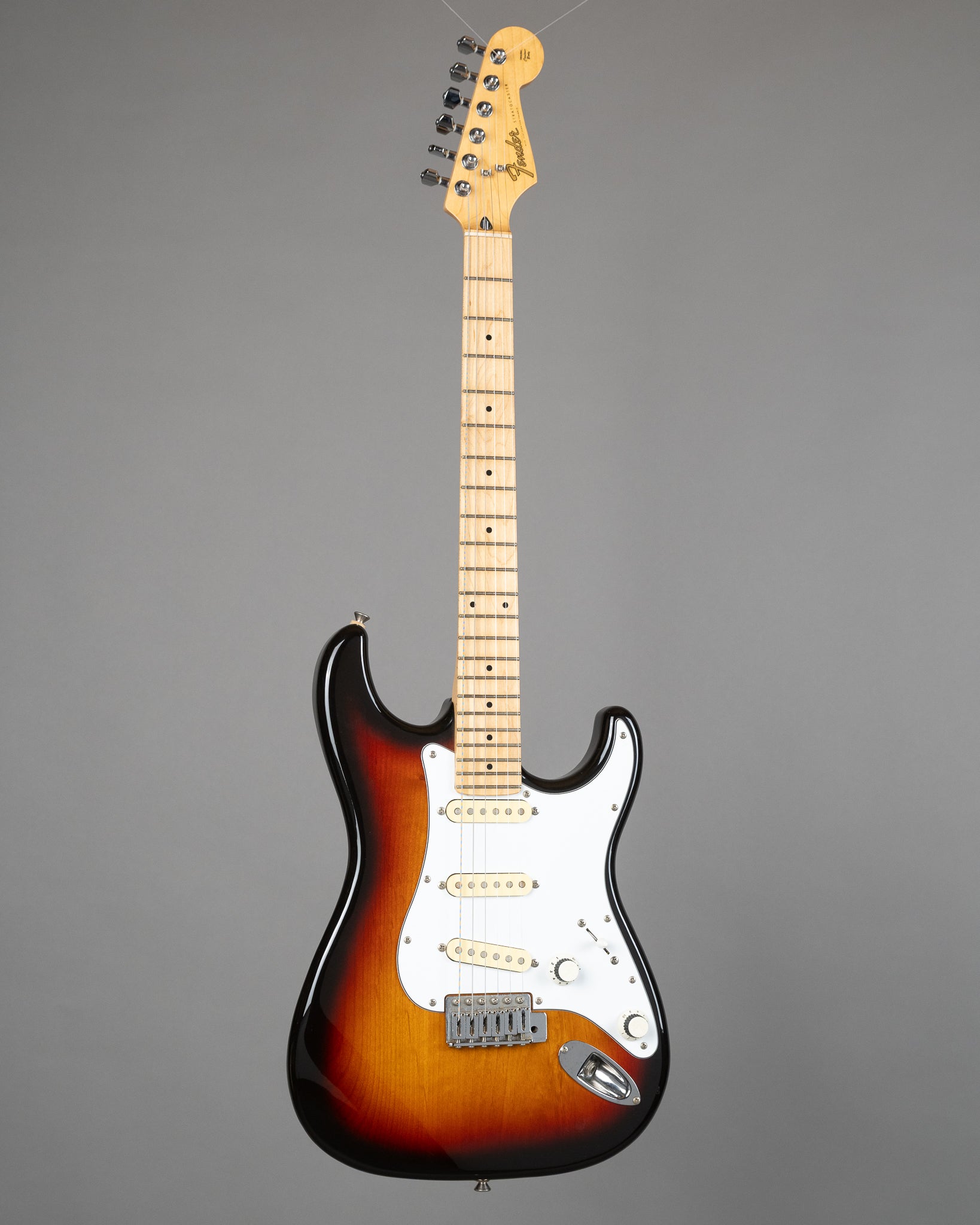 c1986 Fender Stratocaster STM-60M (Japan, Sunburst)