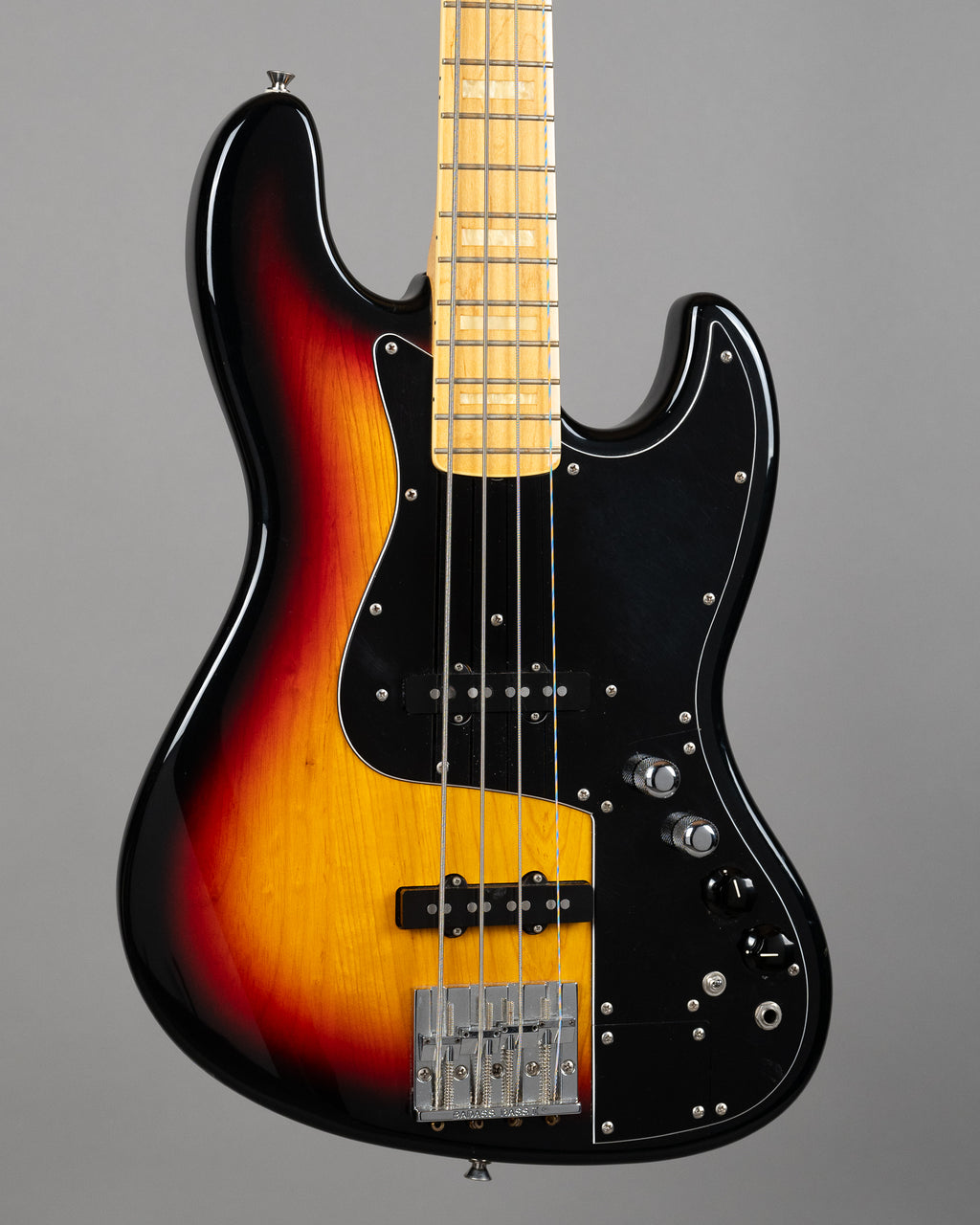 2006 Fender Marcus Miller Signature Jazz Bass (Japan, Sunburst, OGB)