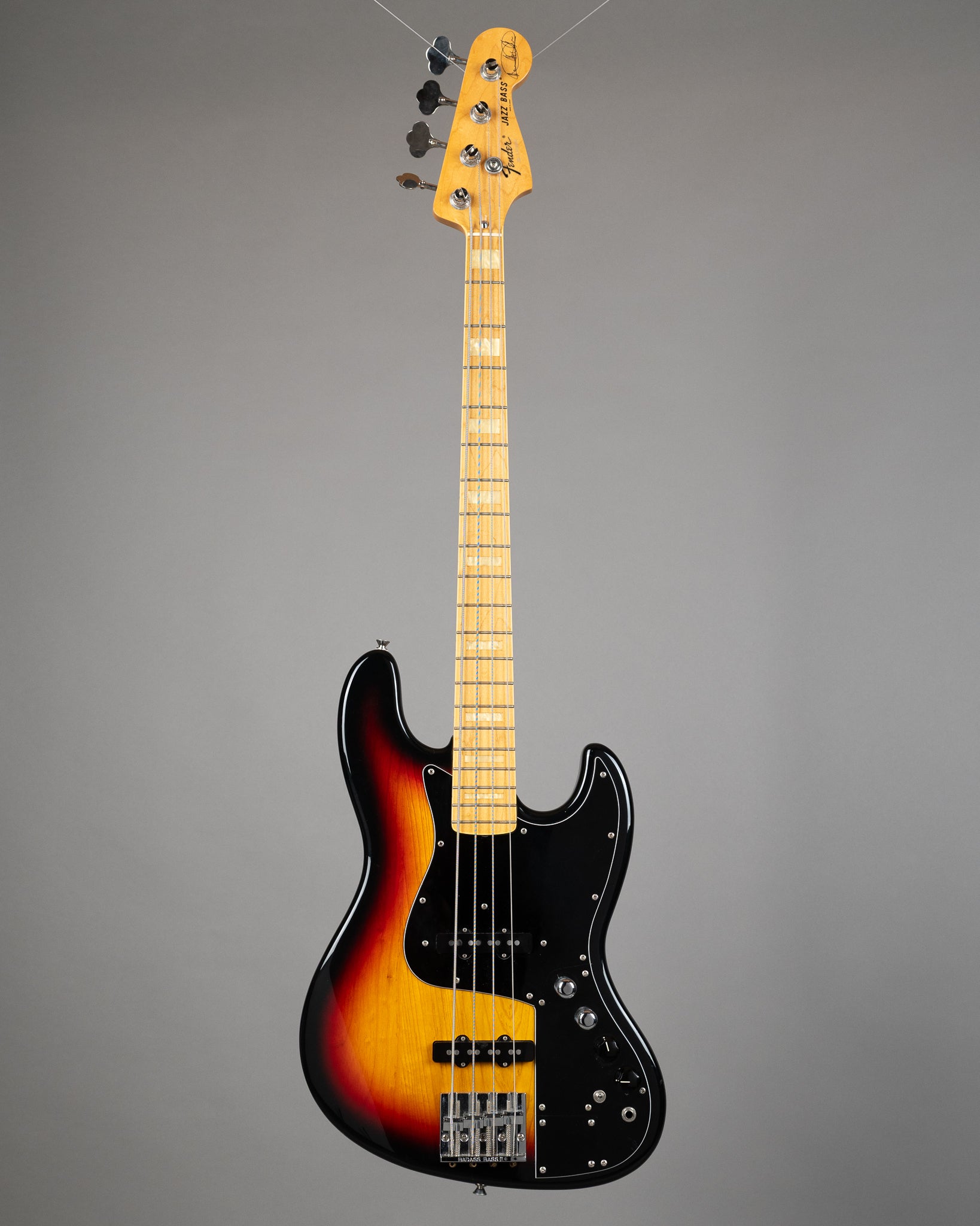 2006 Fender Marcus Miller Signature Jazz Bass (Japan, Sunburst, OGB)