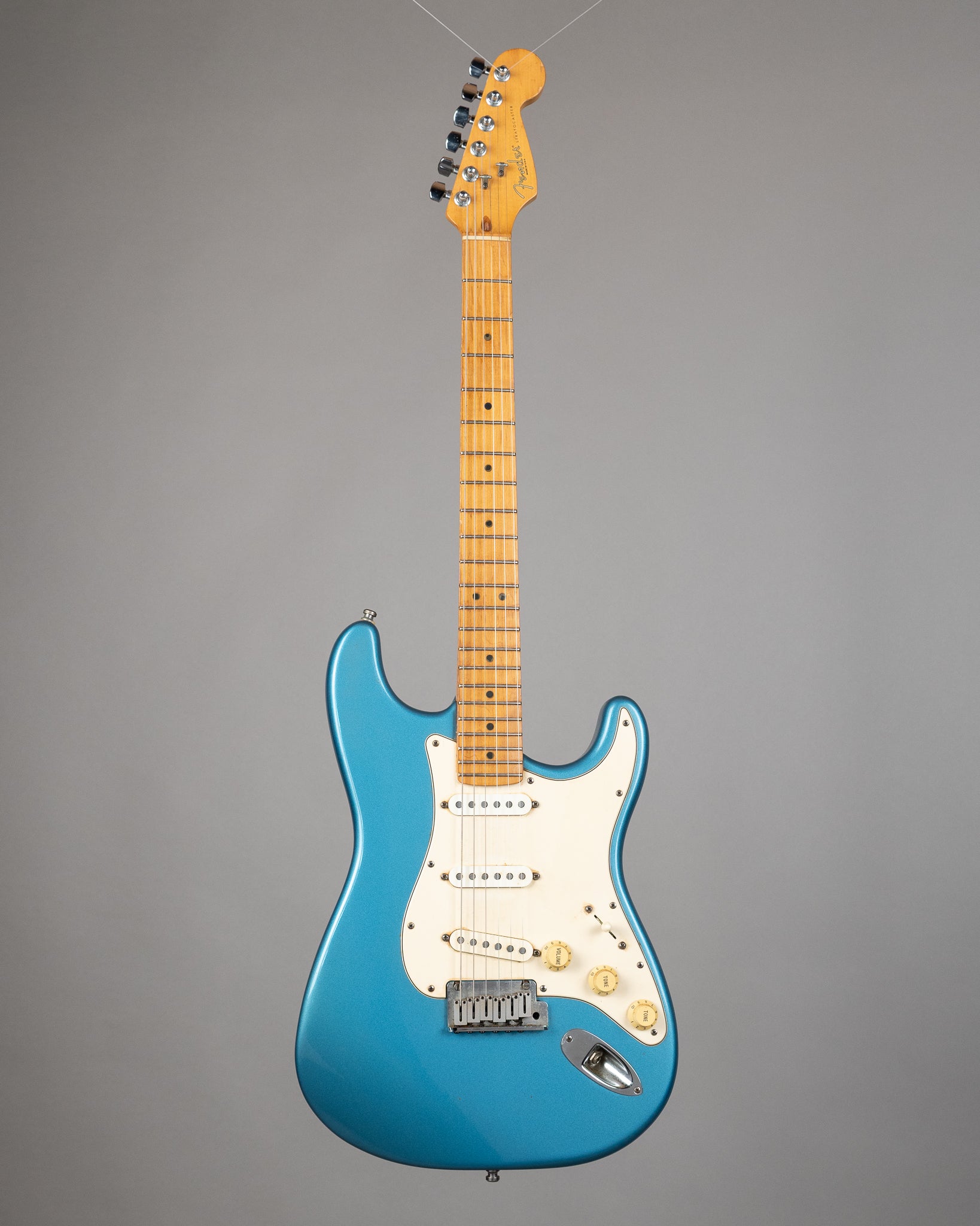 1997年製 Fender stratocaster 1997 Fender American Standard Stratocaster (USA, Lake Placid Blue, OHS