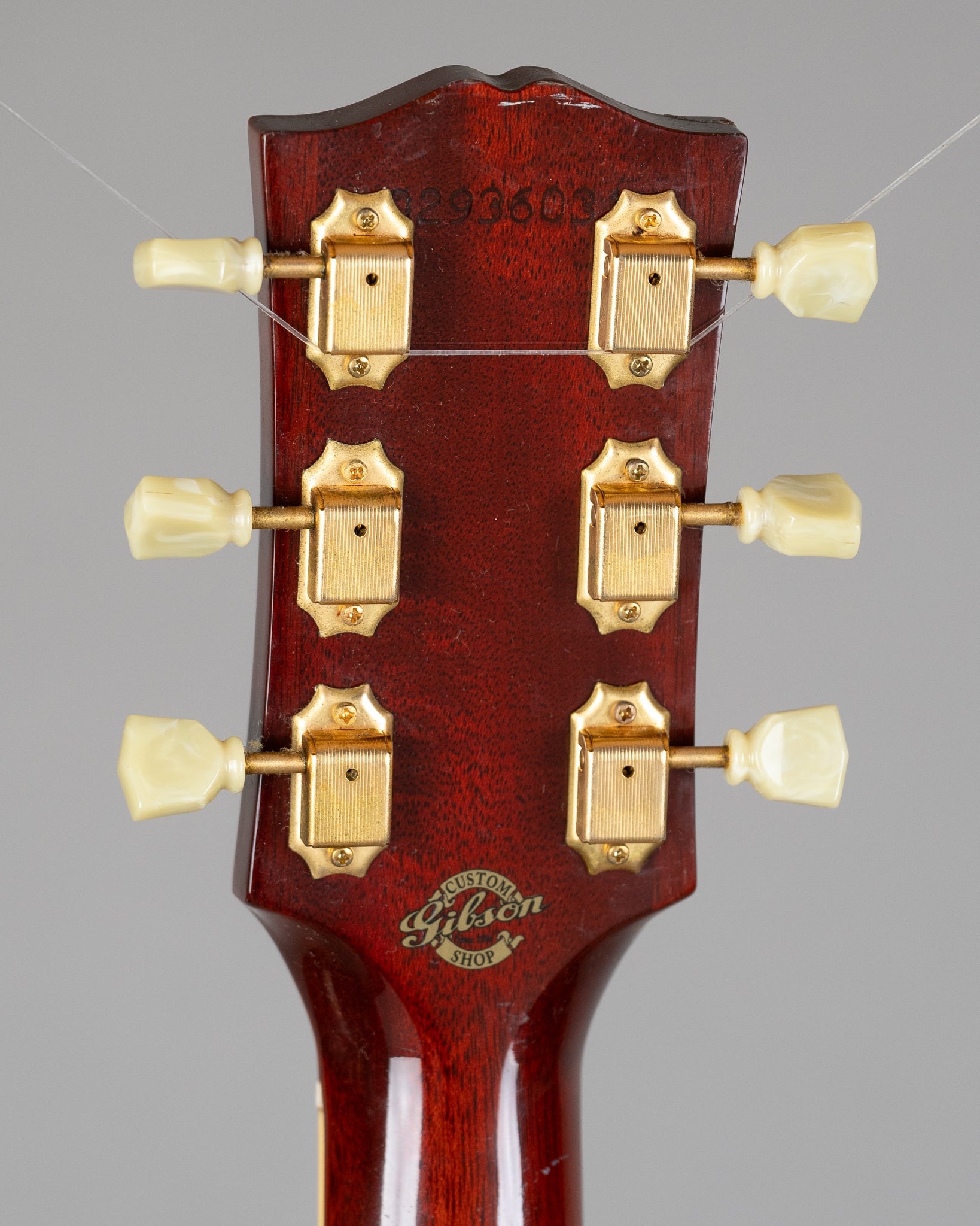 2006 Gibson Hummingbird Custom Shop '60s USA, Cherry Sunburst, OHSC)