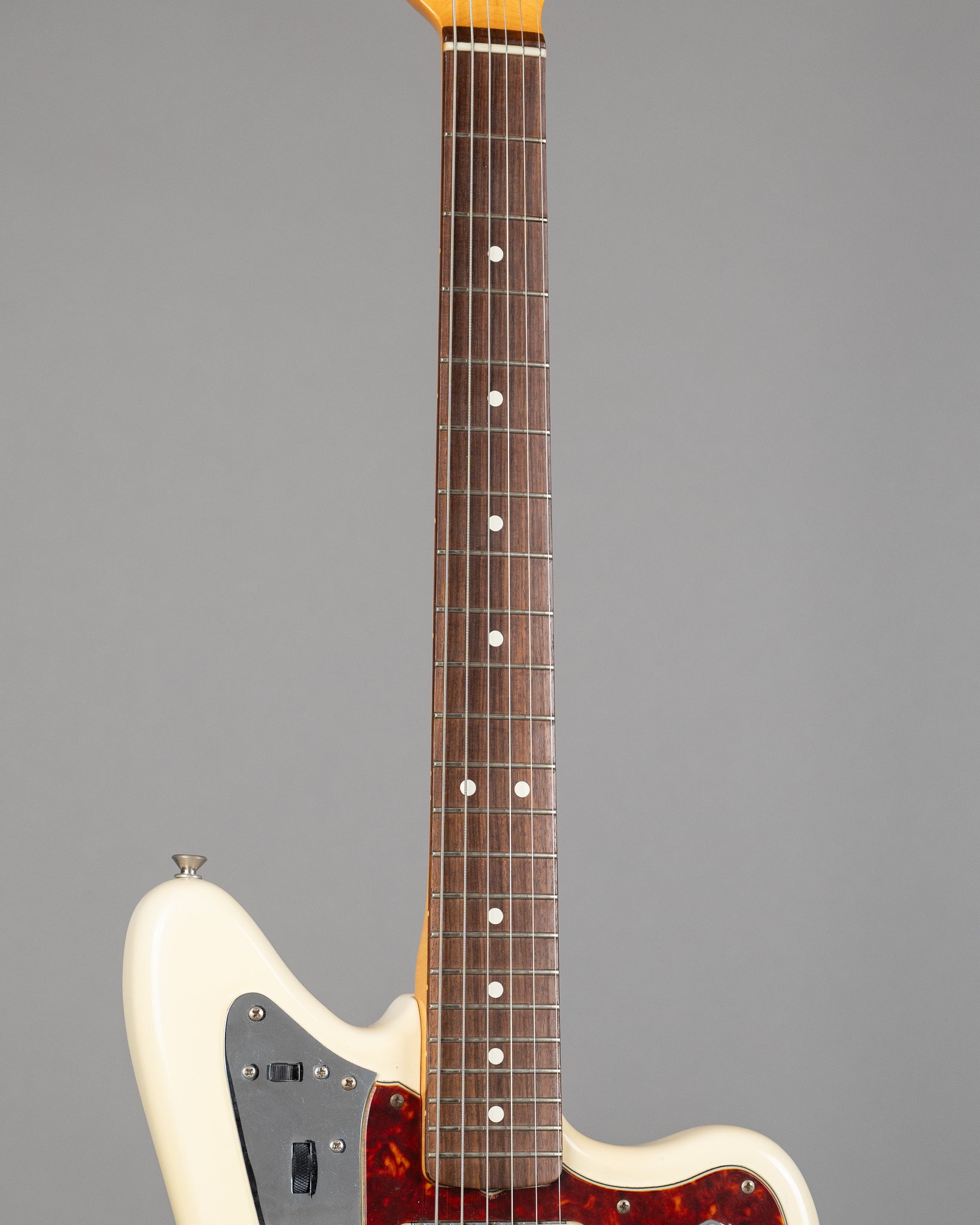 2005 Fender AVRI Vintage '62 Jaguar (USA, Olympic White, OHSC)