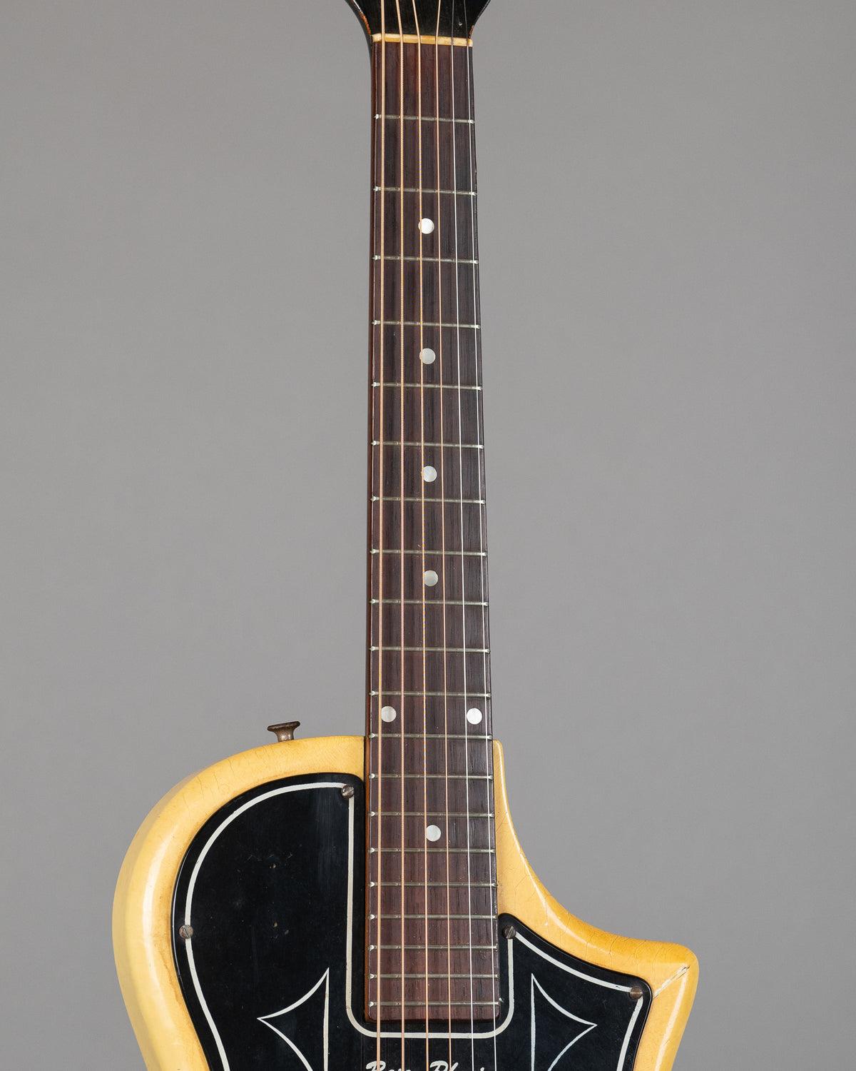 1957 National Resophonic Model 1133 (USA, White Pearloid, Gig Bag)