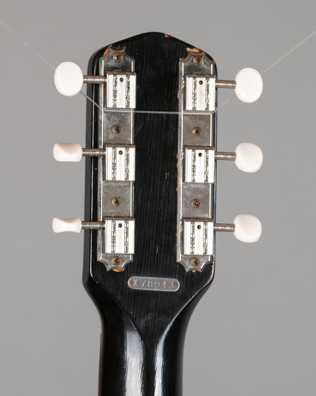 1957 National Resophonic Model 1133 (USA, White Pearloid, Gig Bag)