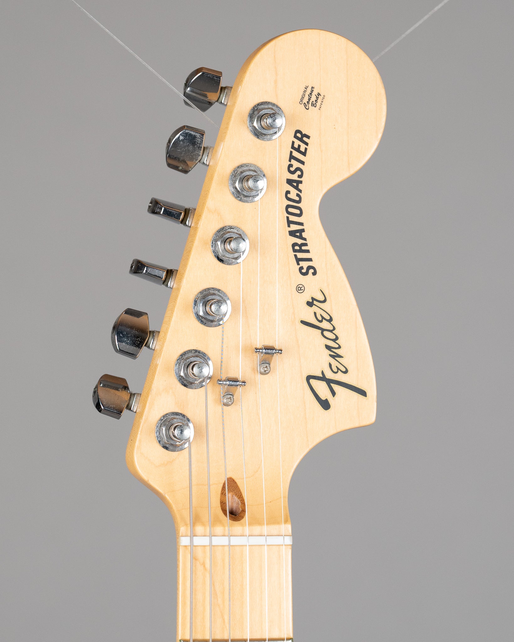 2010 Fender American Special Stratocaster (USA, Candy Apple Red)