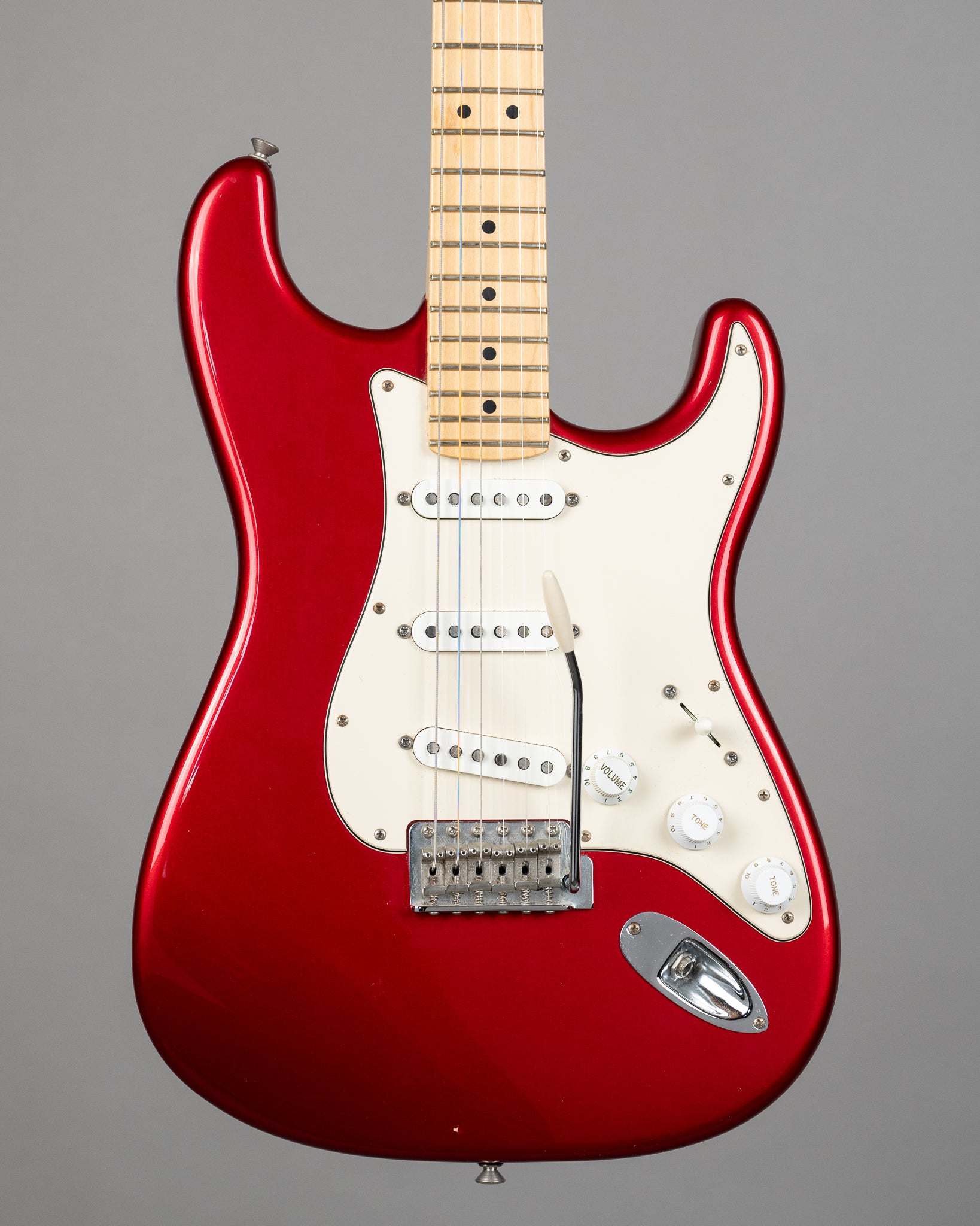 2010 Fender American Special Stratocaster (USA, Candy Apple Red)