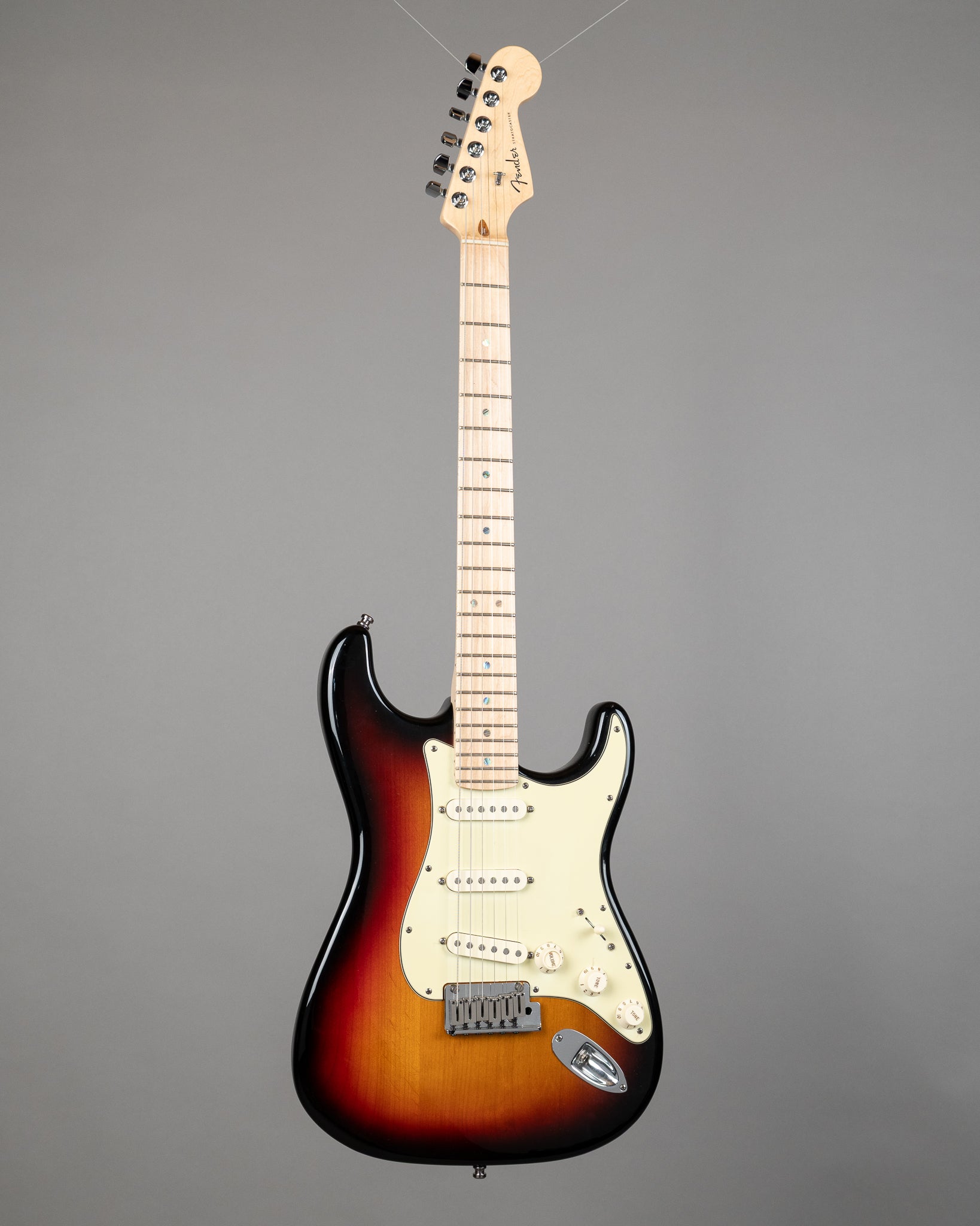 2007 Fender American Deluxe Stratocaster (USA, Sunburst, OHSC)