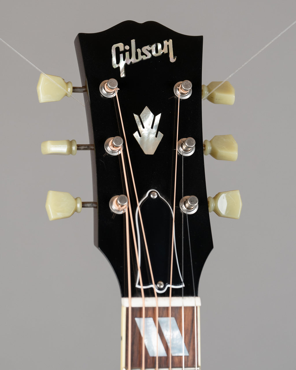 2022 Gibson J-185 (USA, Sunburst, OHSC)