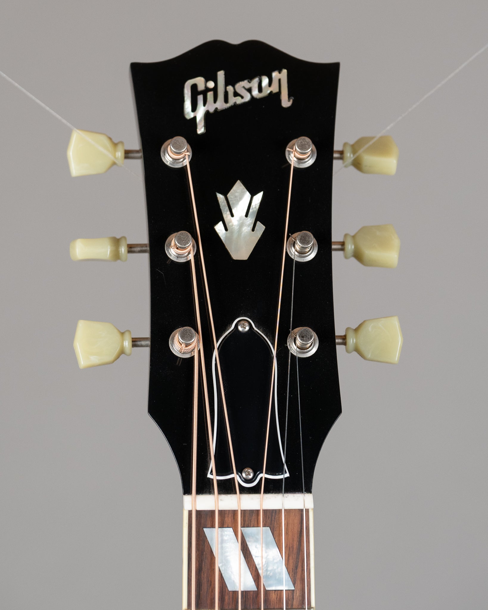 2022 Gibson J-185 (USA, Sunburst, OHSC)
