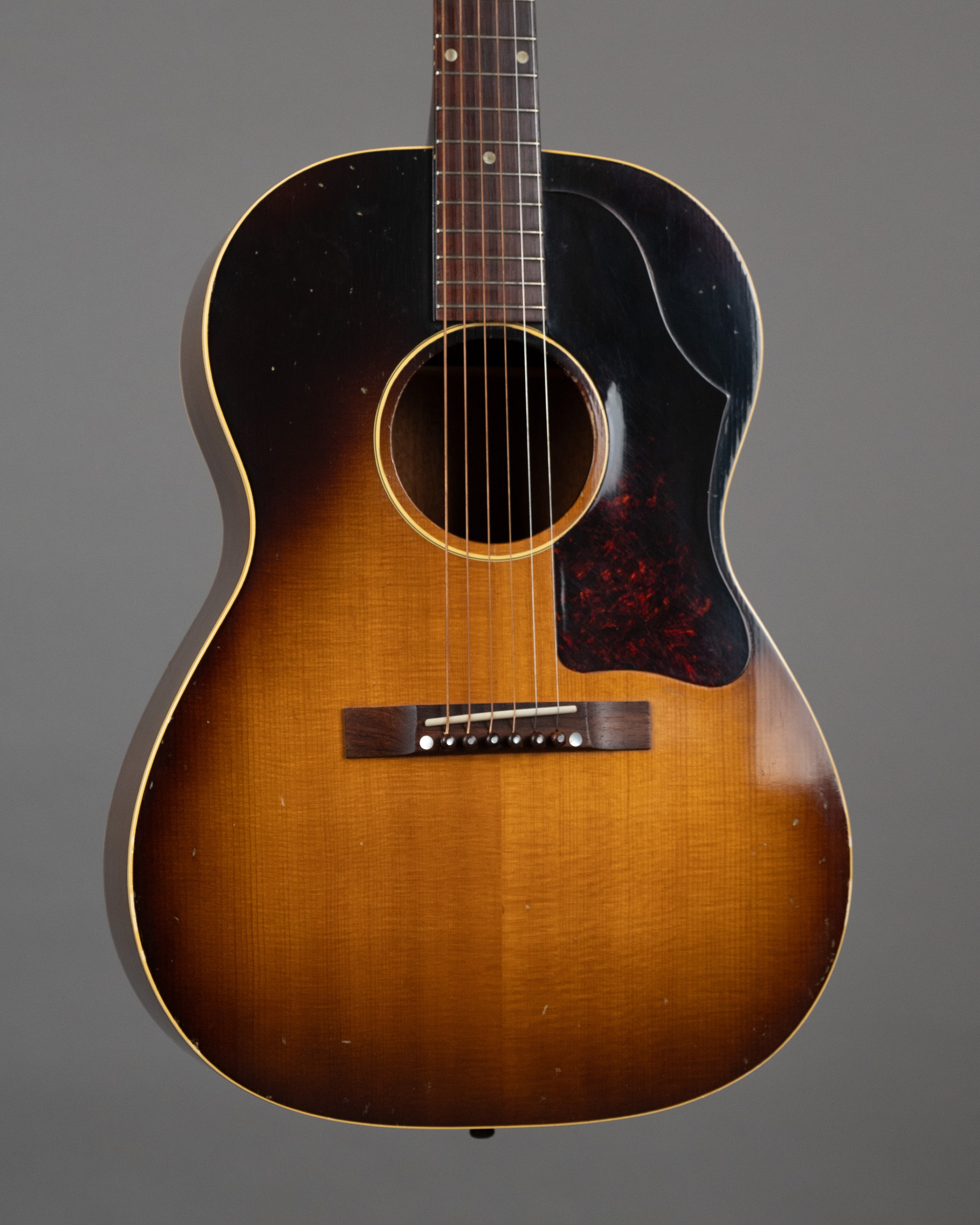 1956 Gibson LG-1 (USA, Sunburst, HSC)