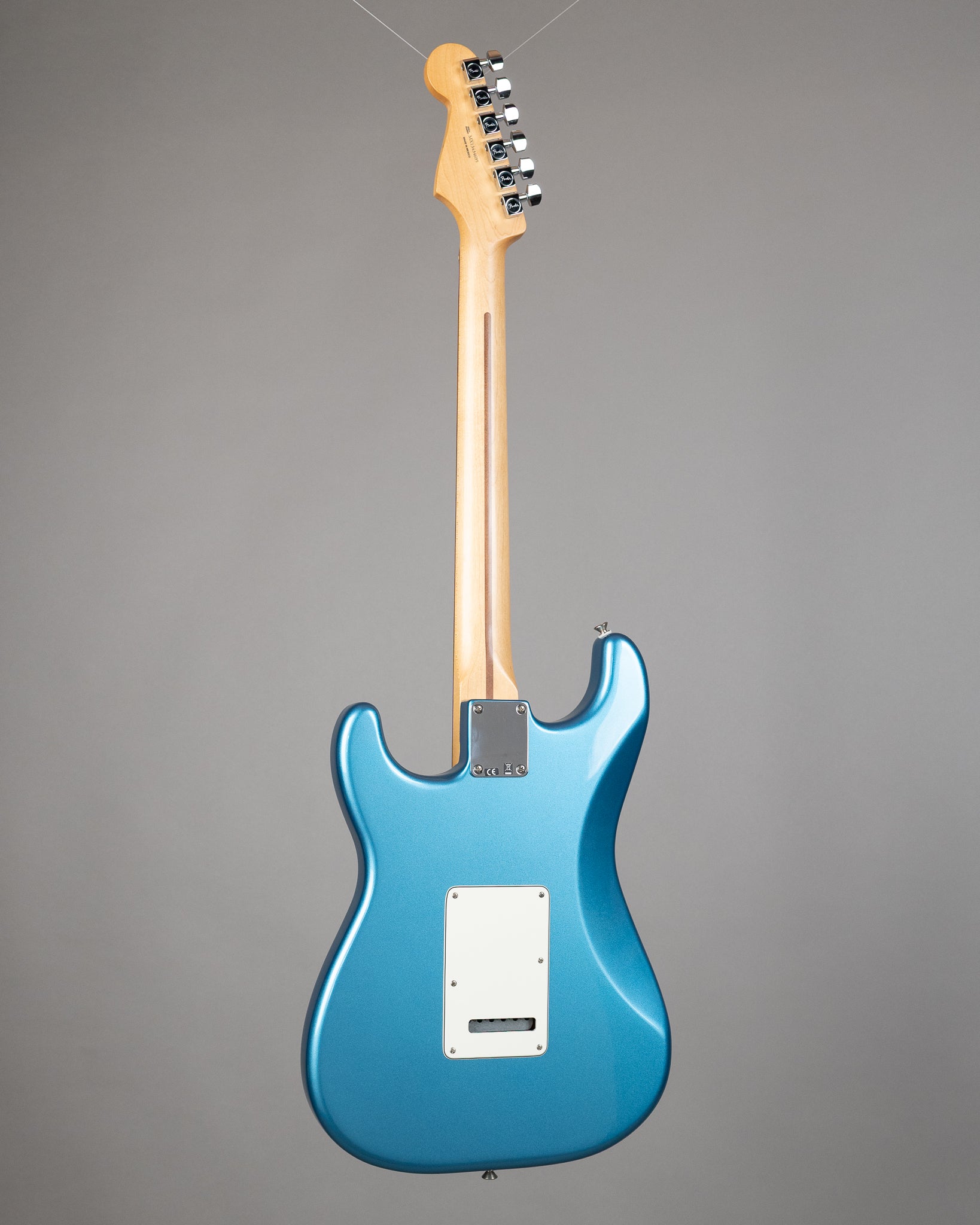 2014 Fender Standard Stratocaster (Mexico, Lake Placid Blue)