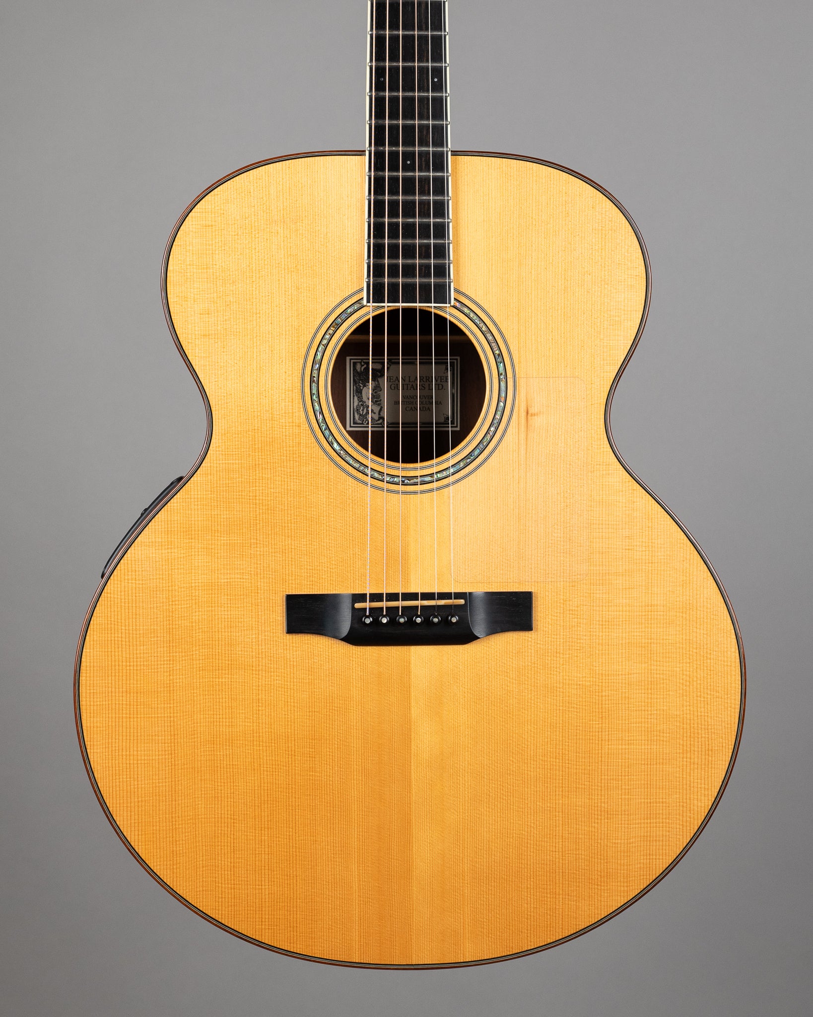 1997 Larrivee J-09 Jumbo (Canada, Natural, OHSC)