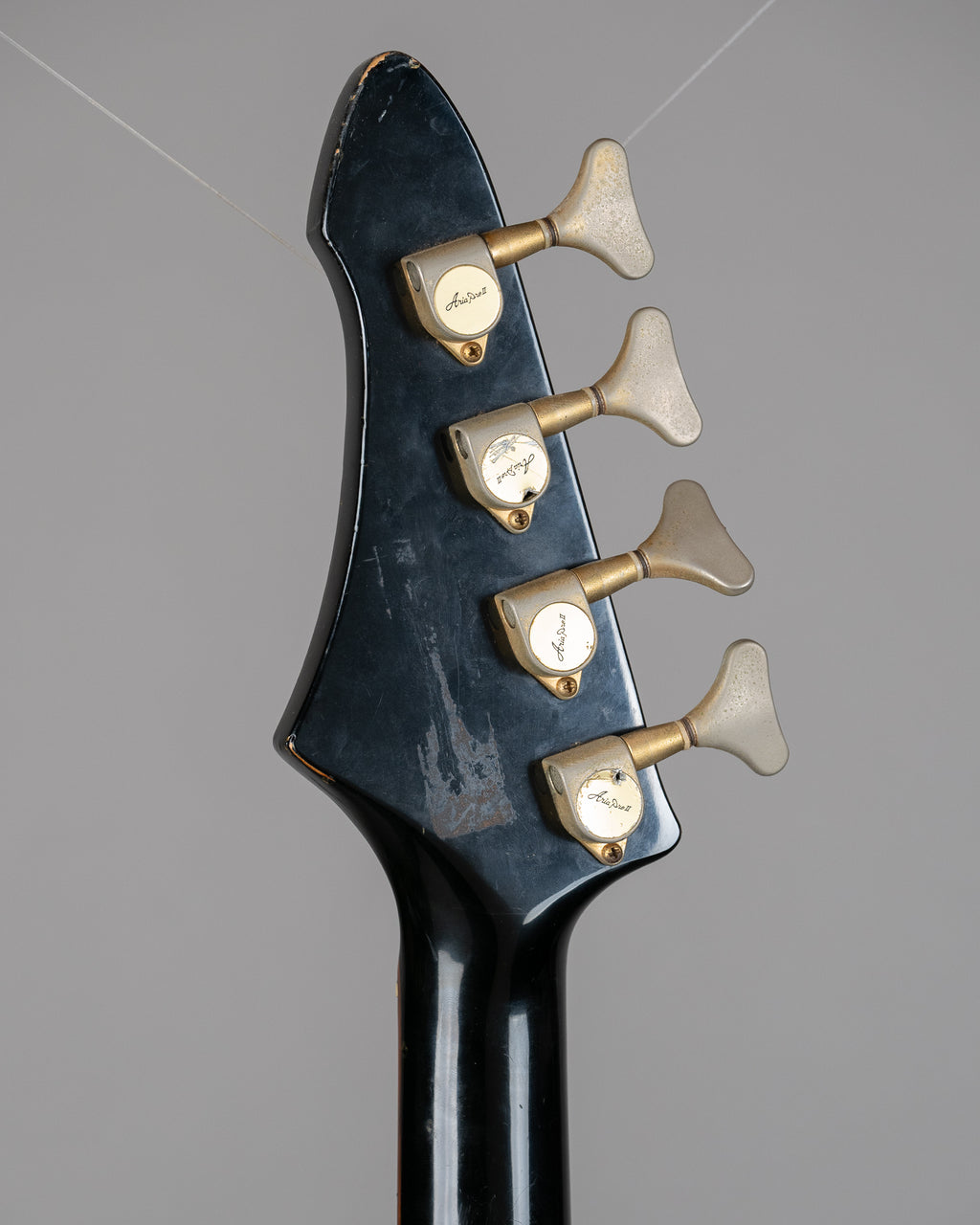 1983 Aria Pro II ZZ Deluxe Bass (Japan, Black)
