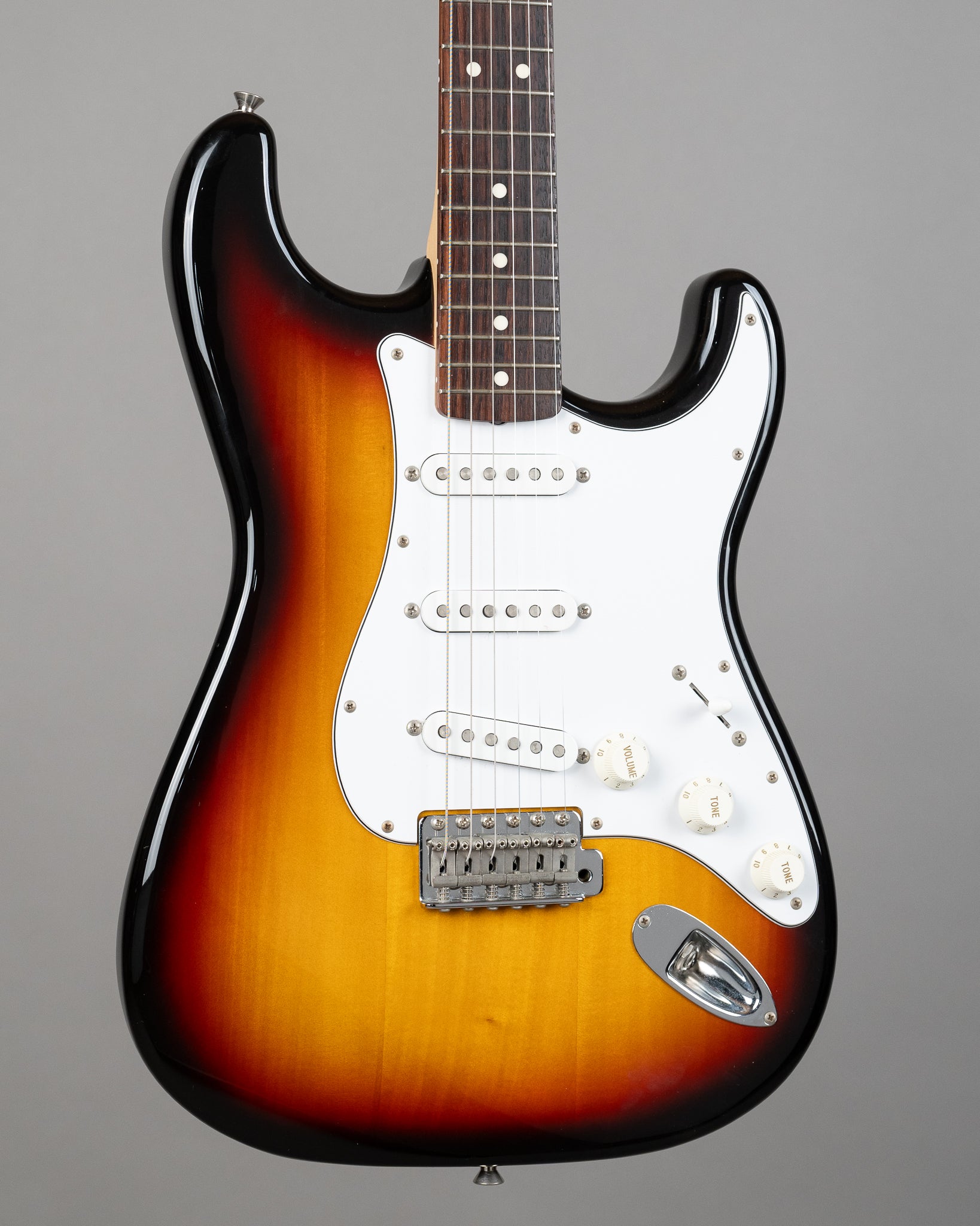 2010 Fender ST-50 Stratocaster (Japan, Sunburst, Gig Bag)