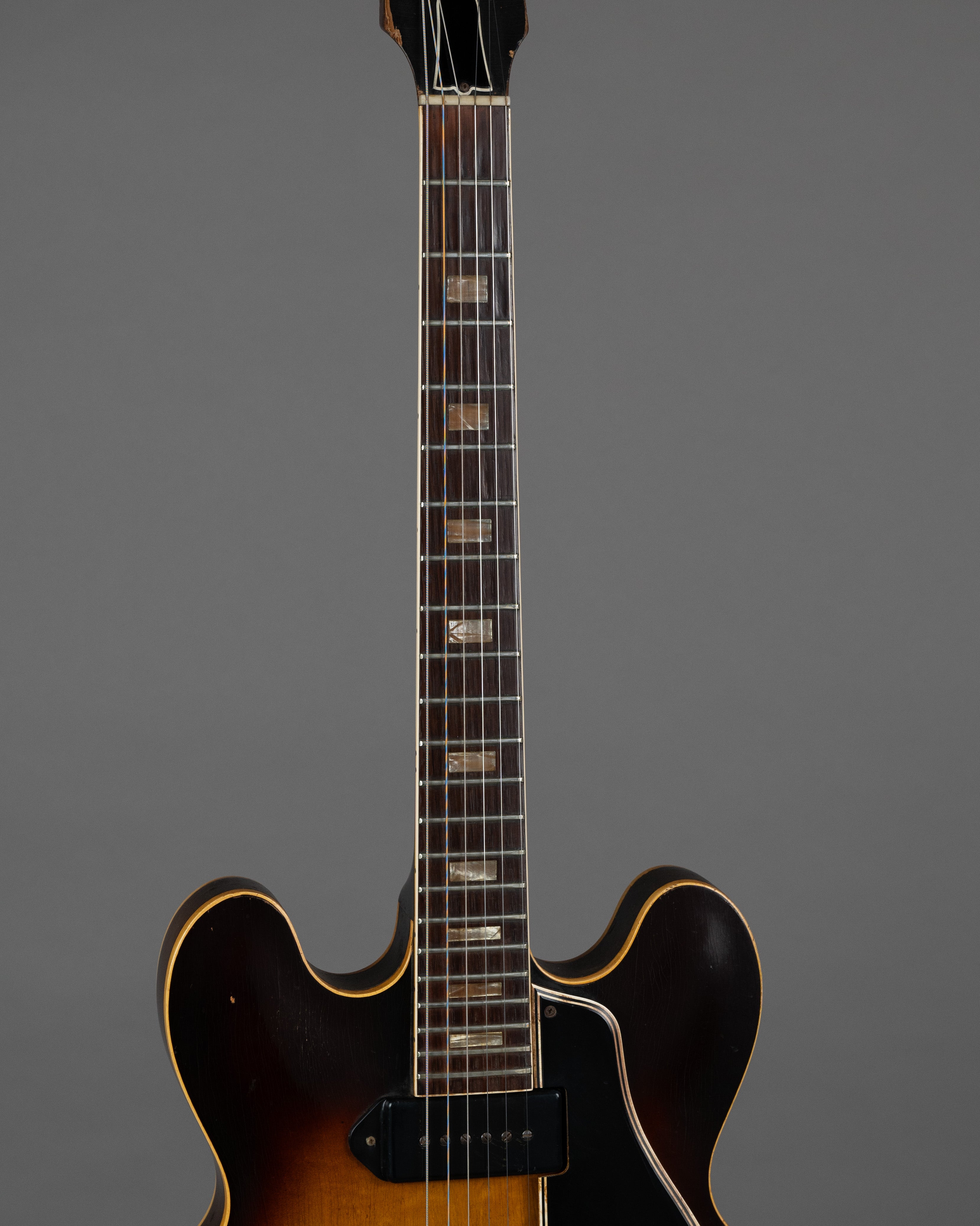 1962 Gibson ES-330 (USA, Sunburst, TKL Case)