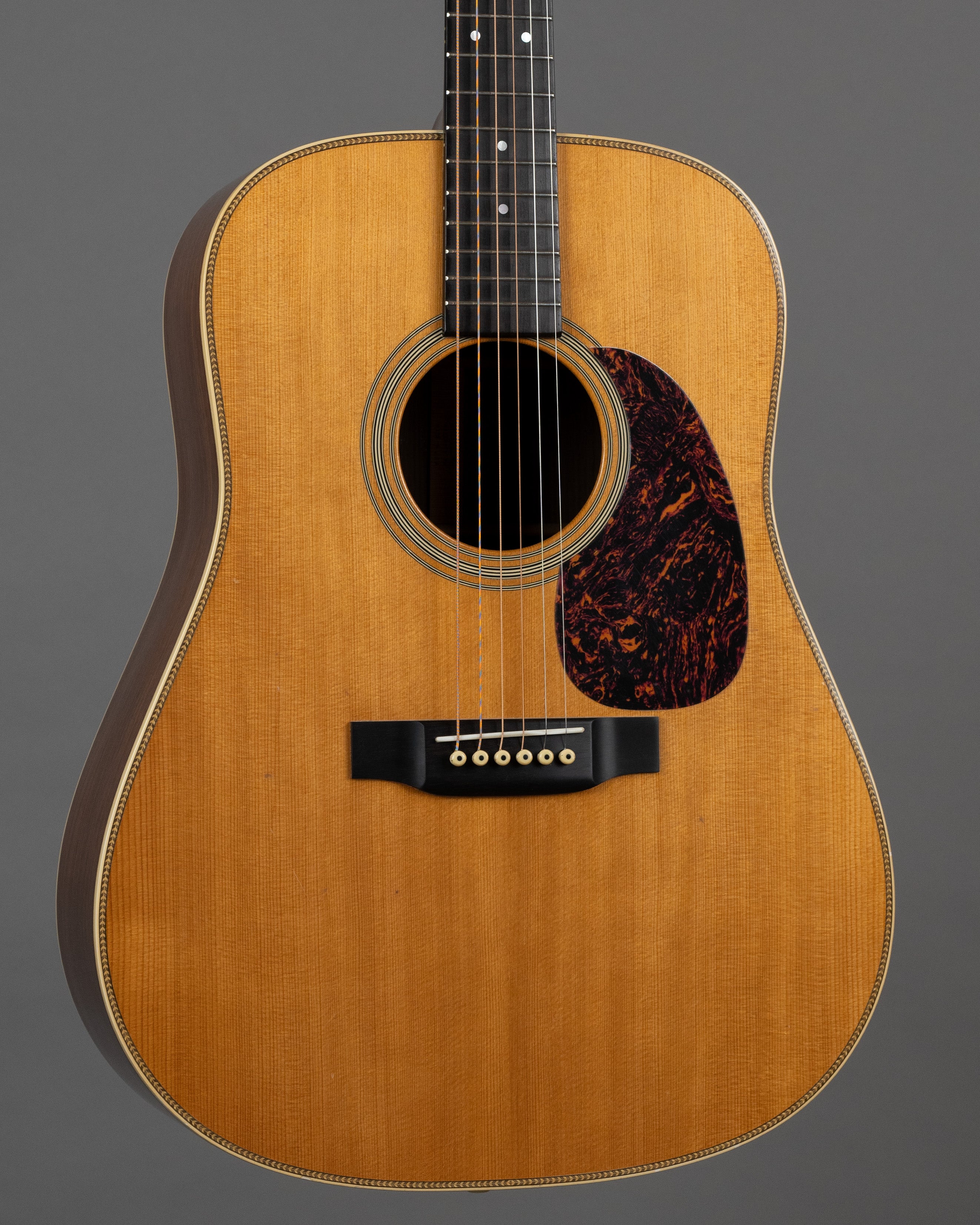 2009 Martin HD-28 (USA, Natural Gloss, OHSC)