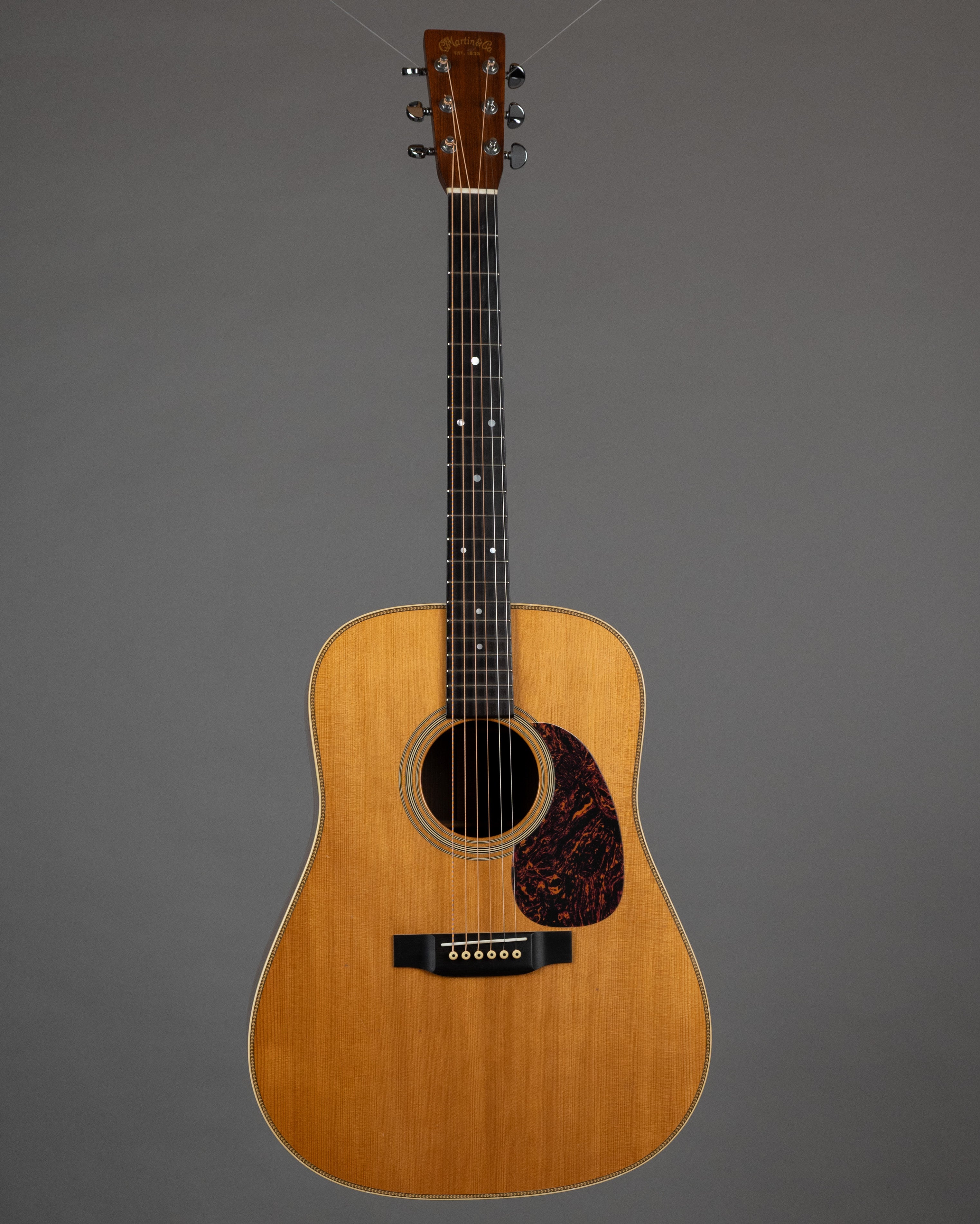 2009 Martin HD-28 (USA, Natural Gloss, OHSC)