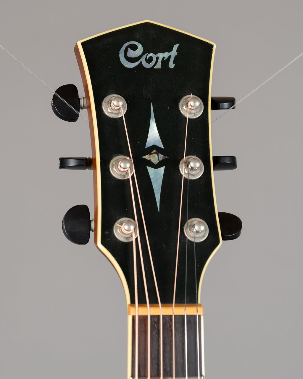 Cort MR-AS-L 6 String (Korea, Natural, HSC)