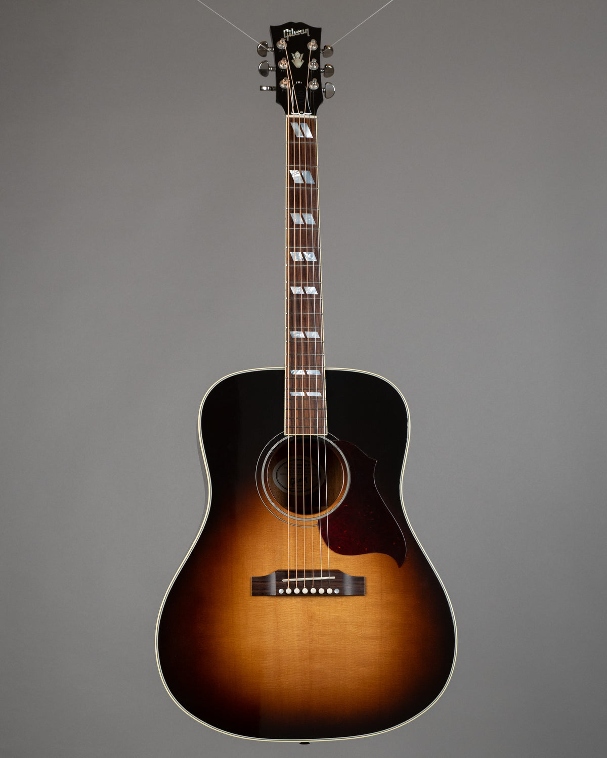 2016 Gibson Hummingbird Pro (USA, Sunburst, OHSC)