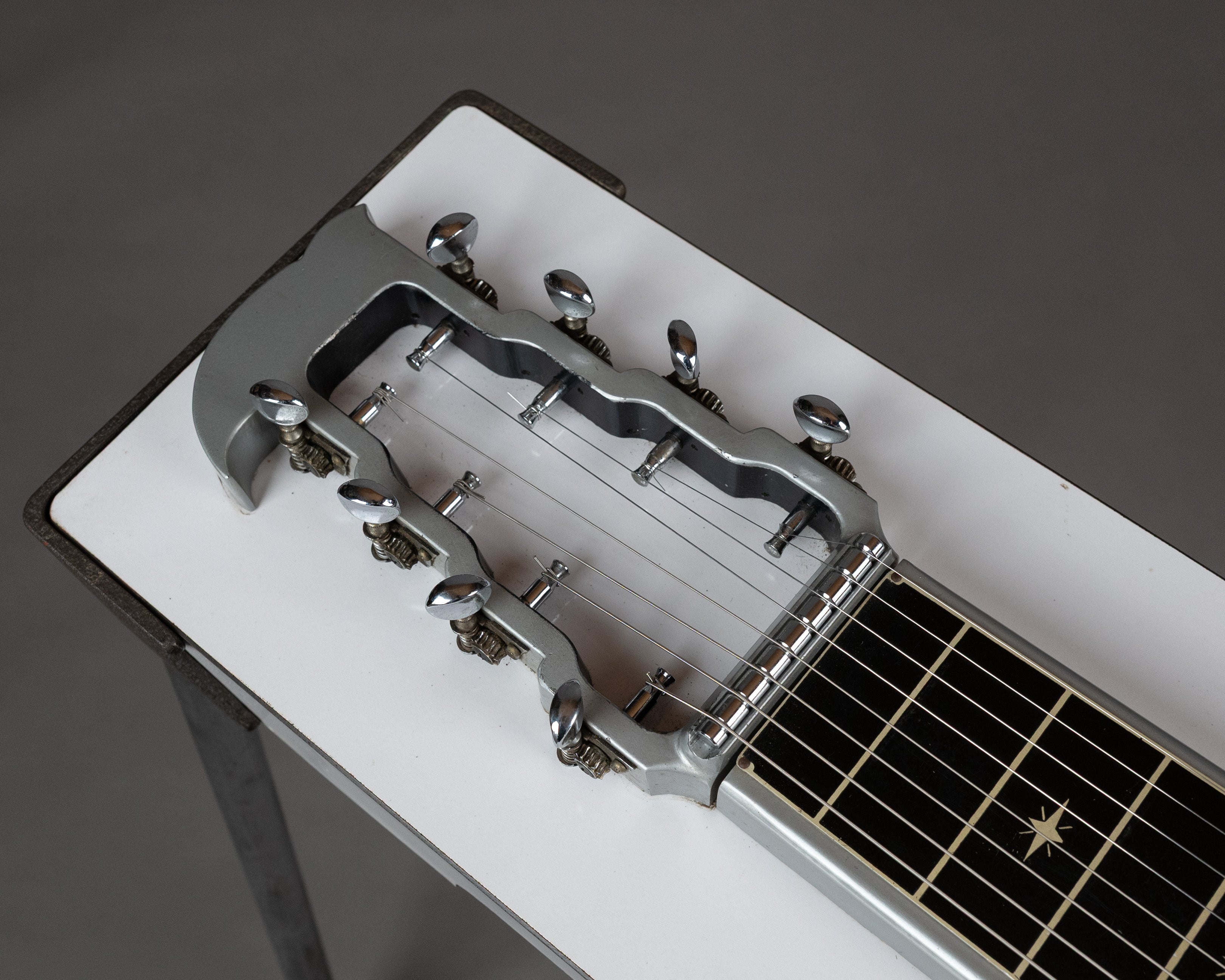 c1970s Fuzzy Single Neck 8 String Pedal Steel (White, Japan, OHSC)