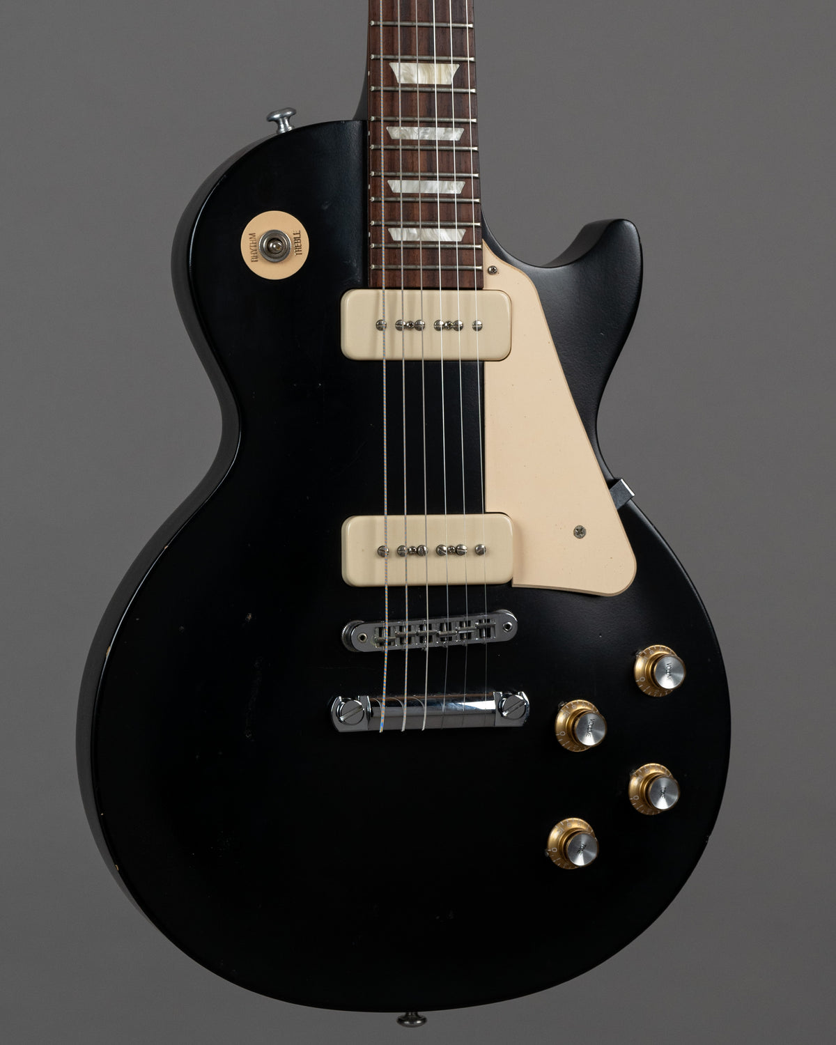 2016 Gibson Les Paul Studio (USA, Satin Black, Gibson Gig Bag)