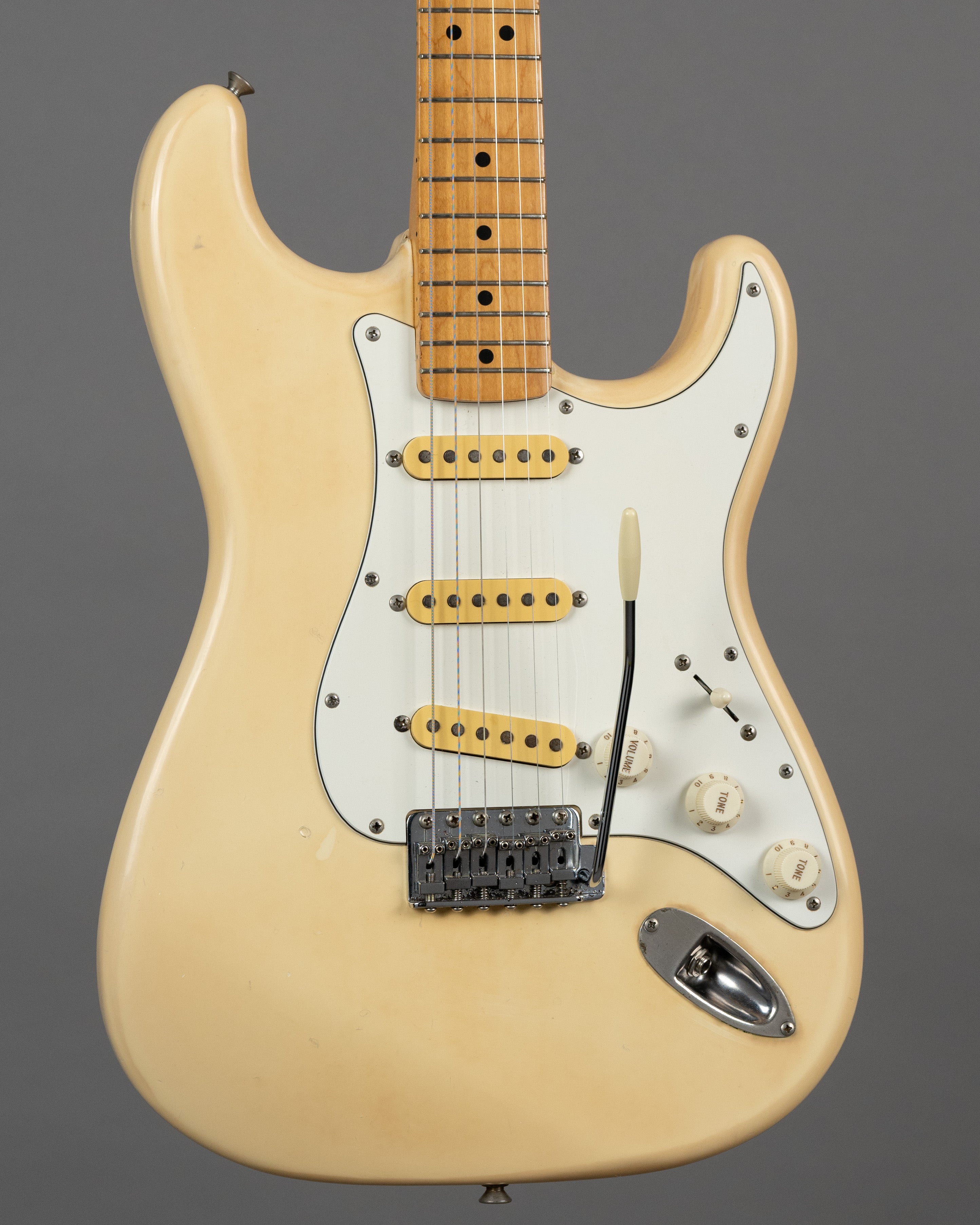 c1985 Fender Stratocaster '72 Reissue (Japan, Olympic White)