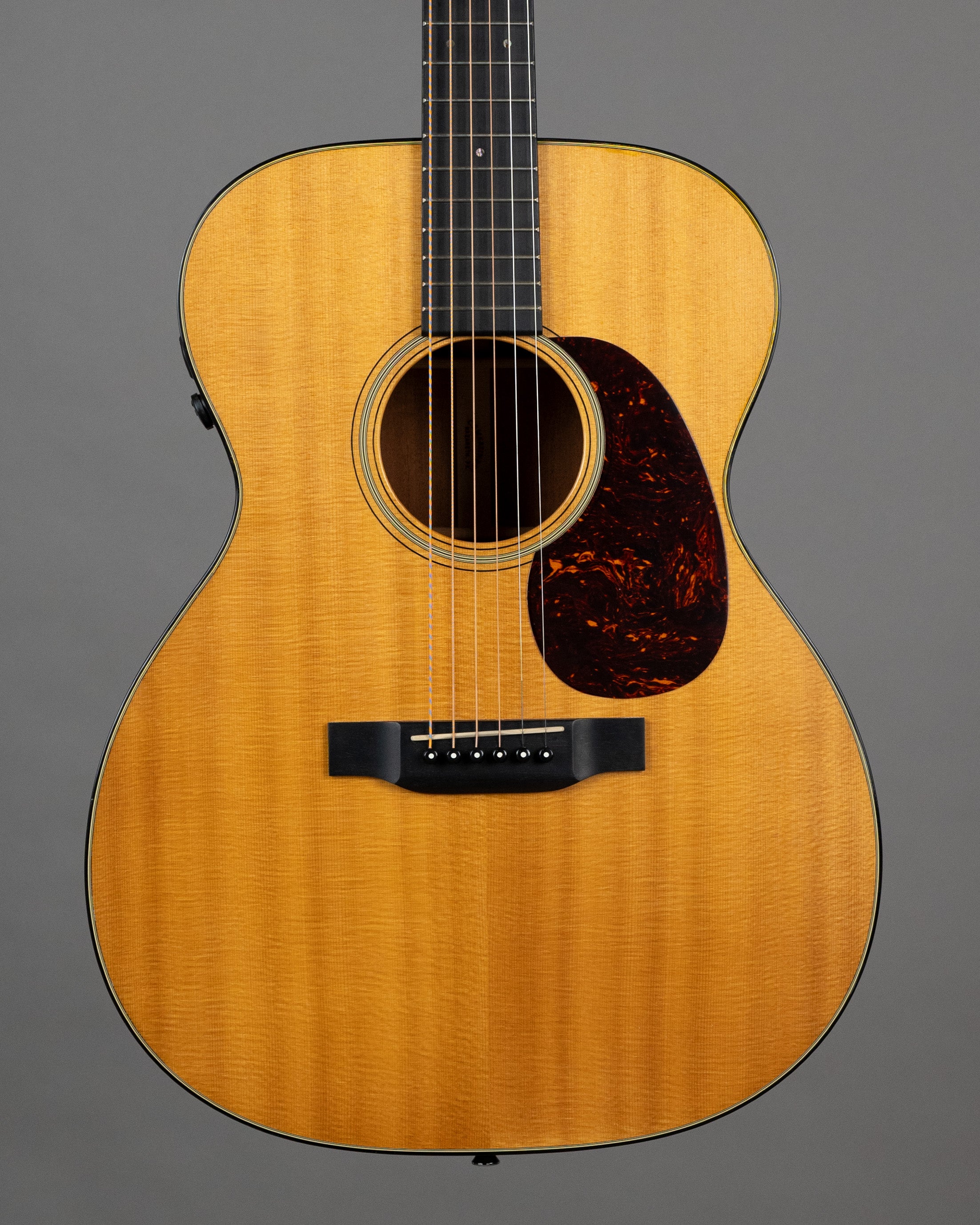 2016 Martin 000-18E Retro (USA, Natural Gloss, OHSC)