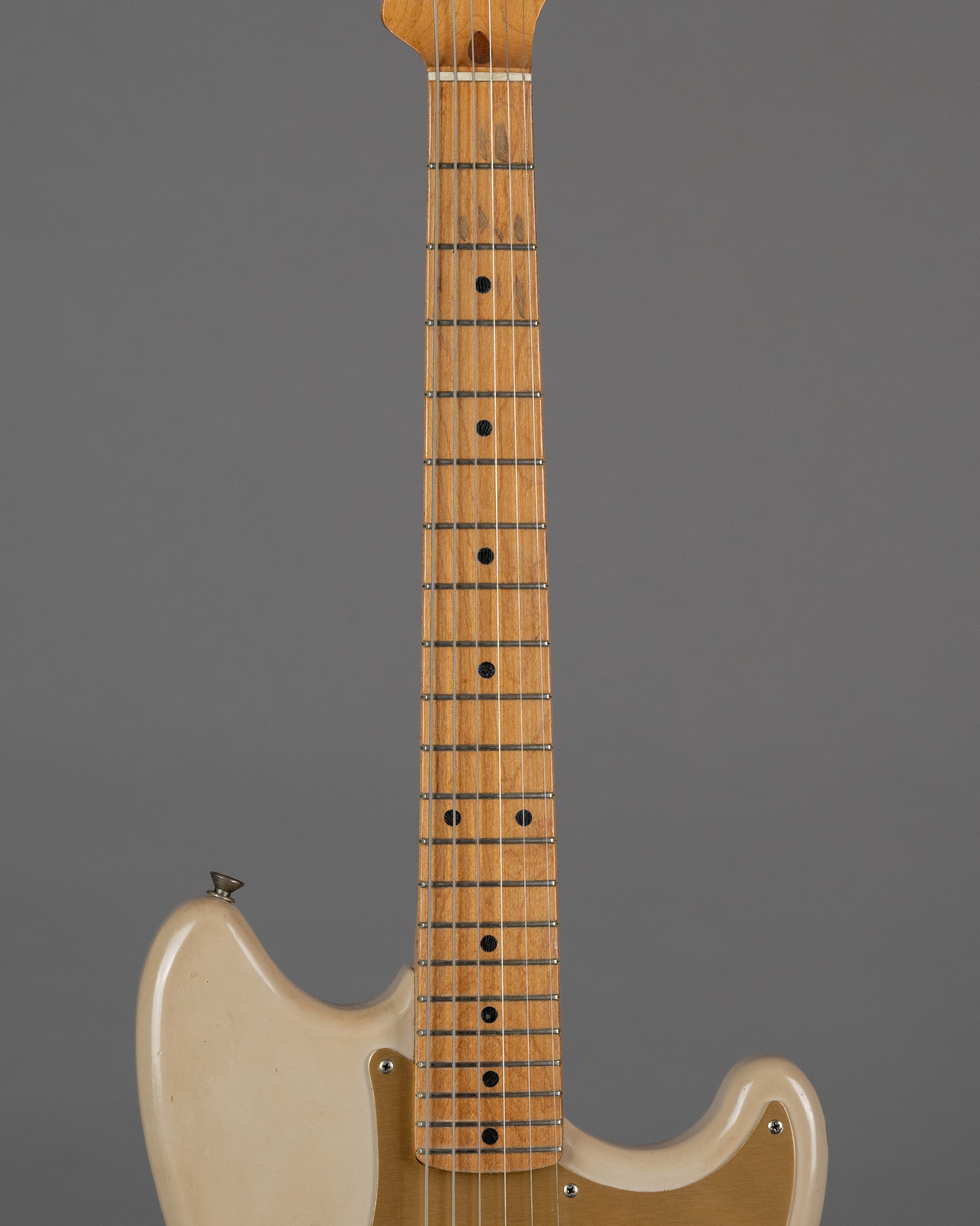 1959 Fender Musicmaster (USA,  Desert Sand, OHSC)